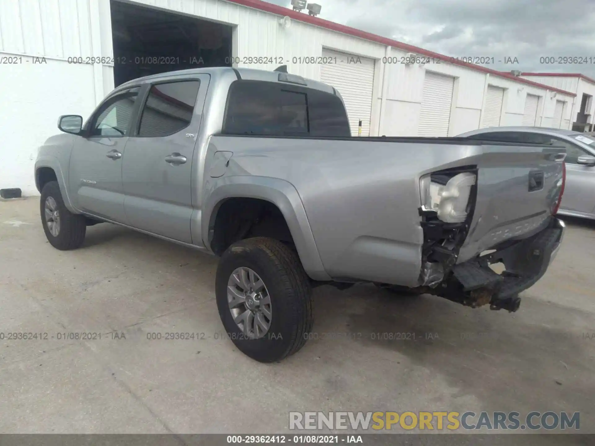 3 Photograph of a damaged car 3TMAZ5CNXKM096685 TOYOTA TACOMA 2WD 2019