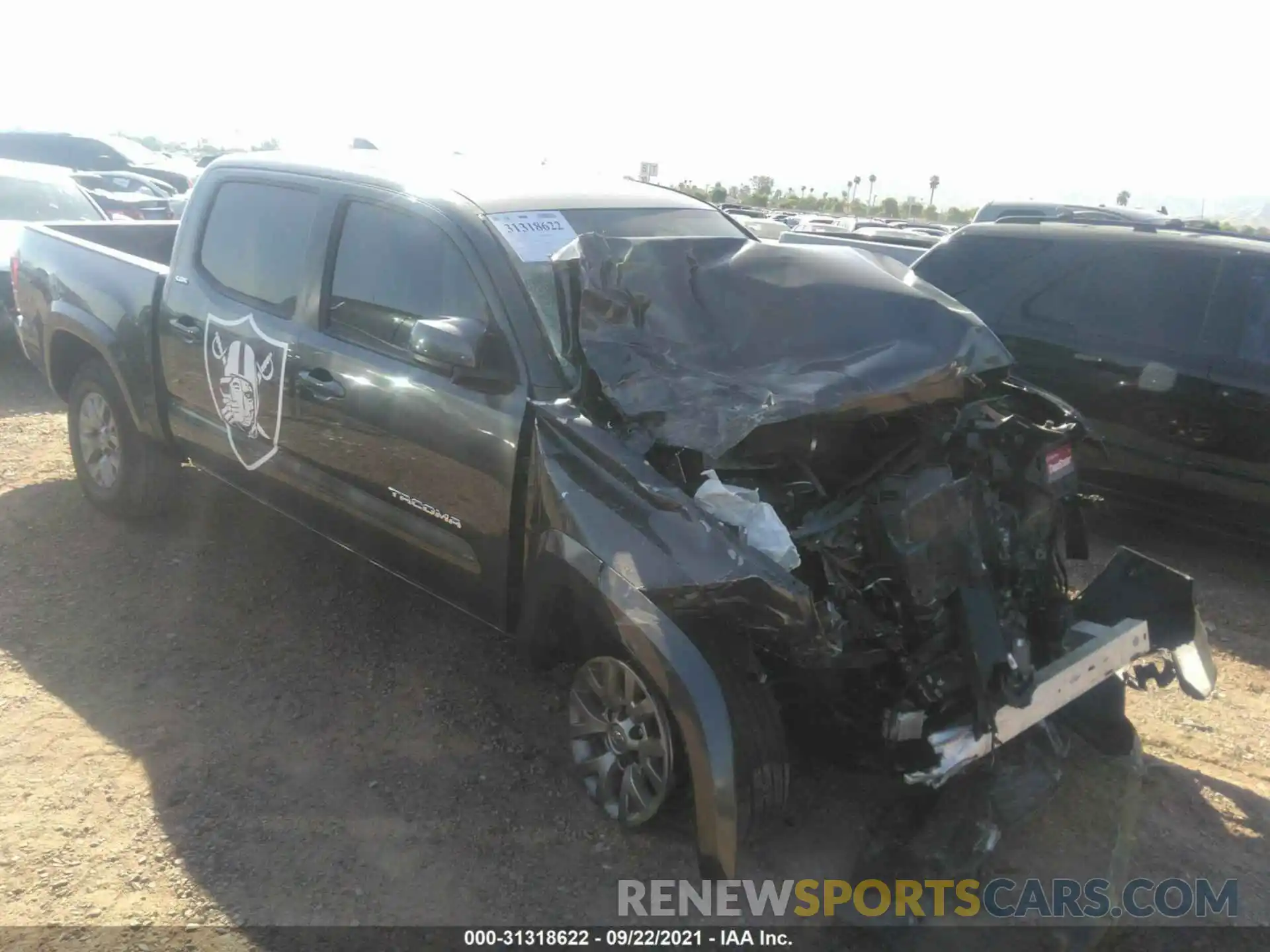 1 Photograph of a damaged car 3TMAZ5CNXKM104218 TOYOTA TACOMA 2WD 2019