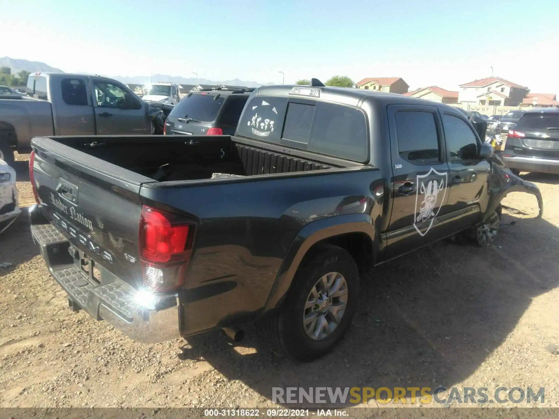 4 Photograph of a damaged car 3TMAZ5CNXKM104218 TOYOTA TACOMA 2WD 2019