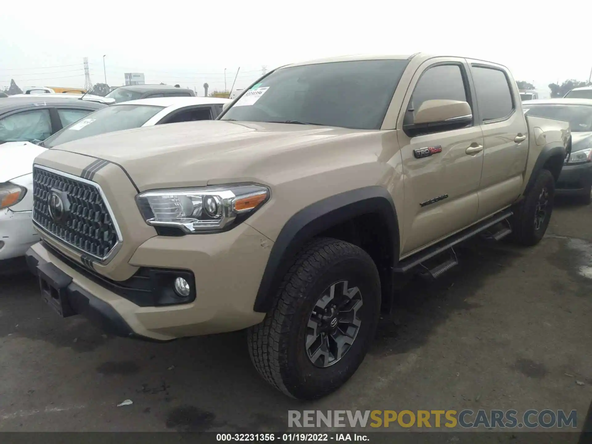 2 Photograph of a damaged car 3TMAZ5CNXKM106115 TOYOTA TACOMA 2WD 2019