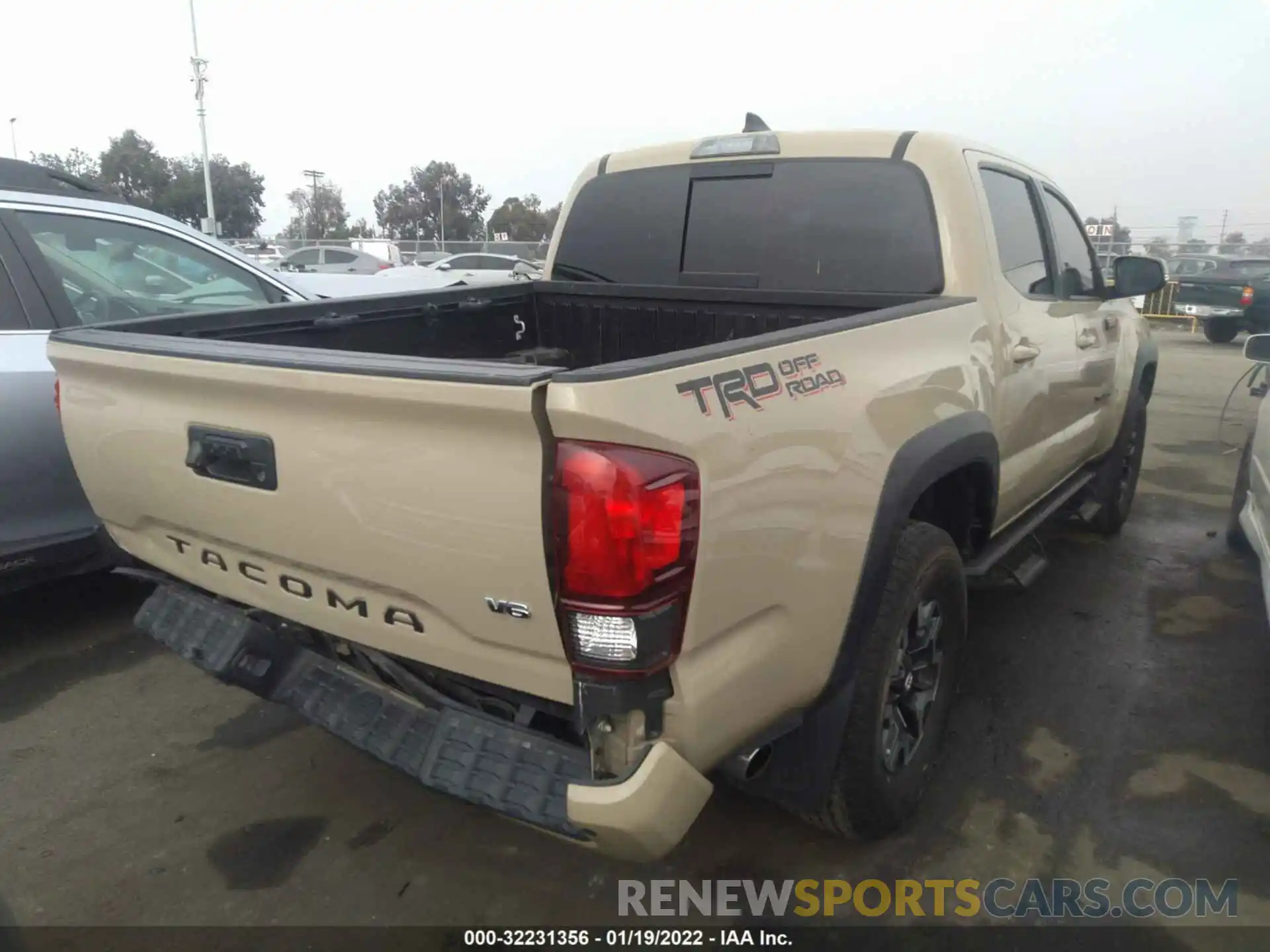 6 Фотография поврежденного автомобиля 3TMAZ5CNXKM106115 TOYOTA TACOMA 2WD 2019