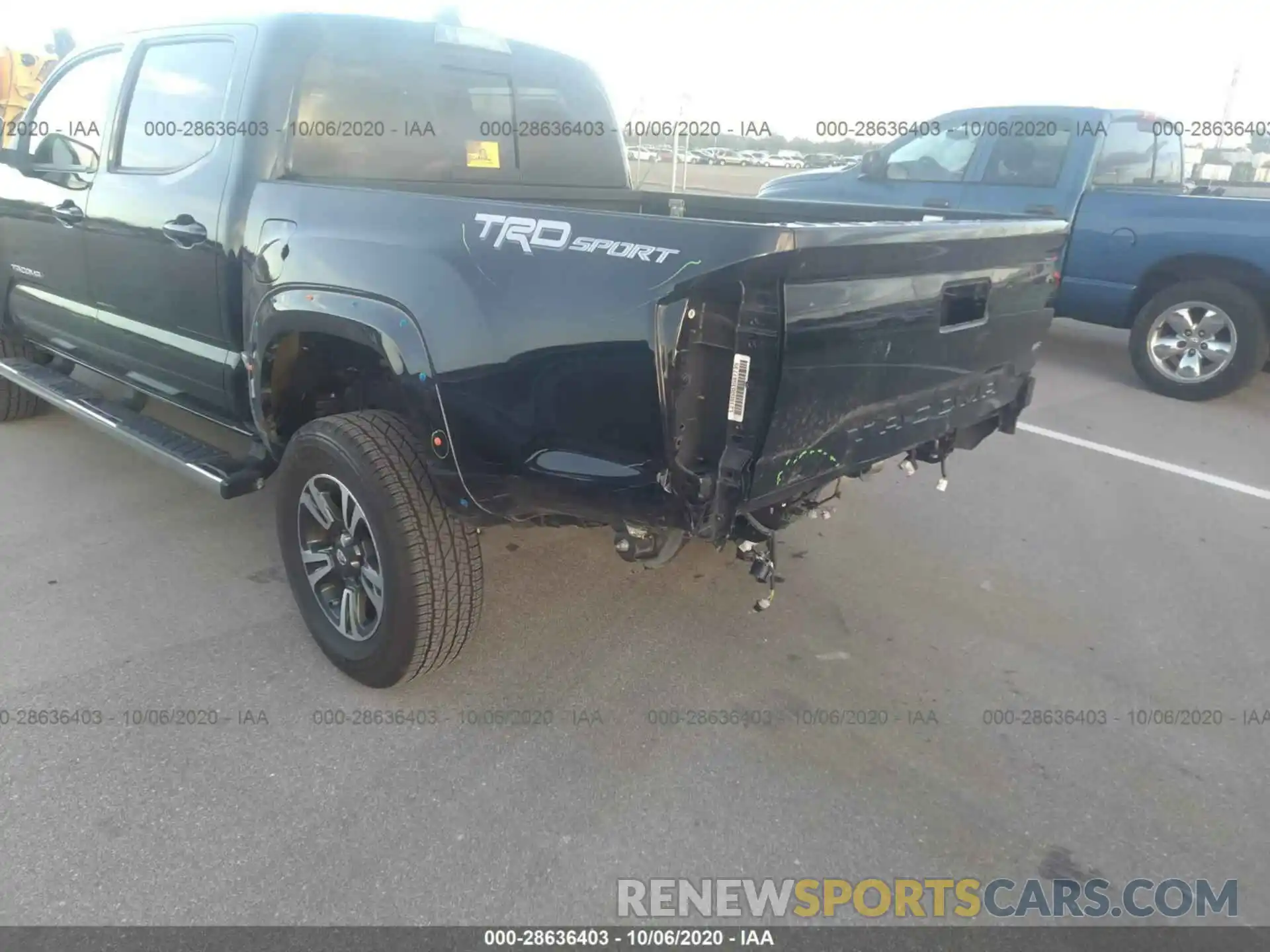 6 Photograph of a damaged car 3TMAZ5CNXKM110083 TOYOTA TACOMA 2WD 2019