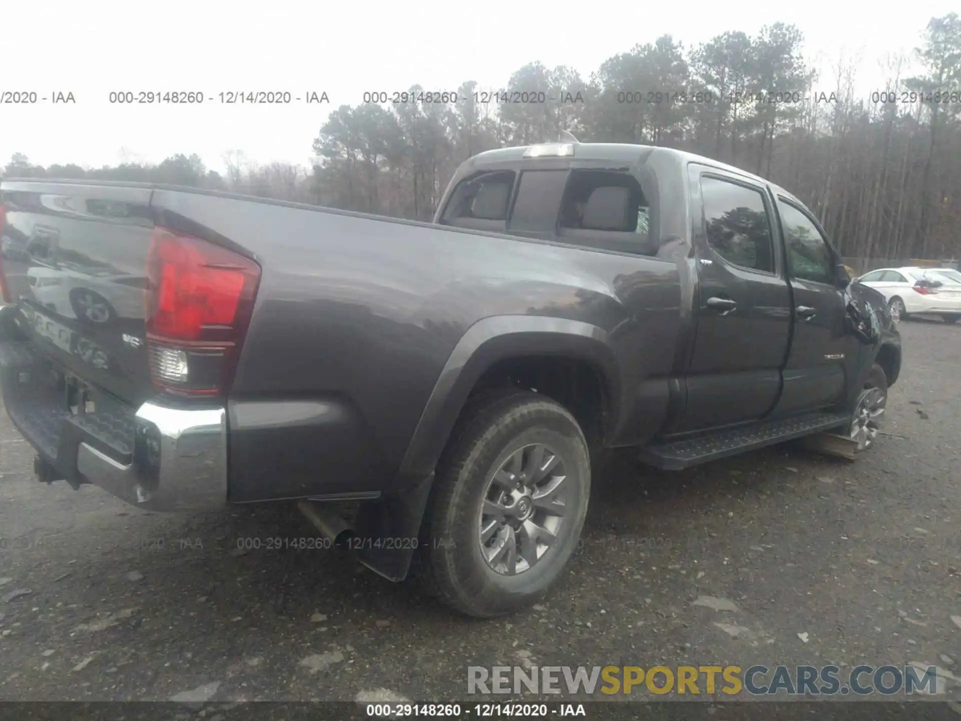 4 Фотография поврежденного автомобиля 3TMBZ5DN0KM017768 TOYOTA TACOMA 2WD 2019