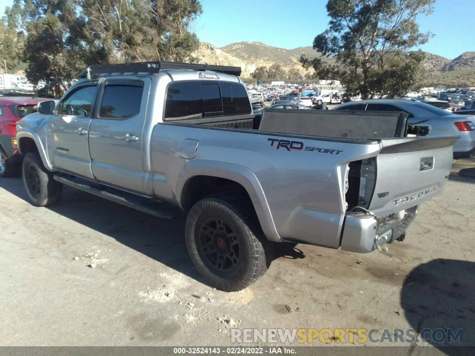 3 Photograph of a damaged car 3TMBZ5DN0KM018144 TOYOTA TACOMA 2WD 2019