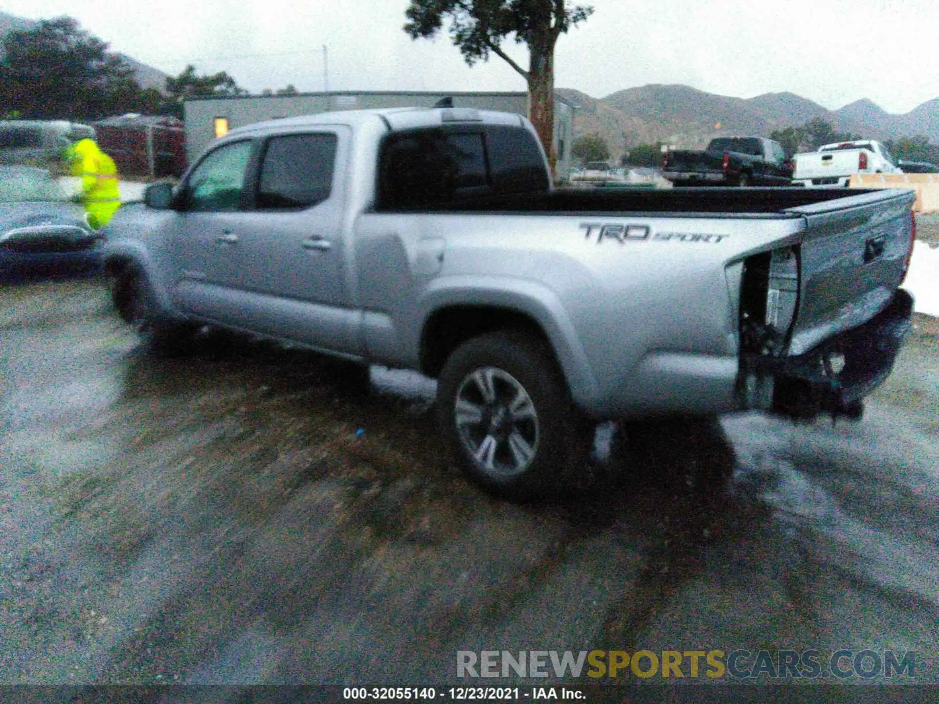 3 Photograph of a damaged car 3TMBZ5DN0KM020167 TOYOTA TACOMA 2WD 2019