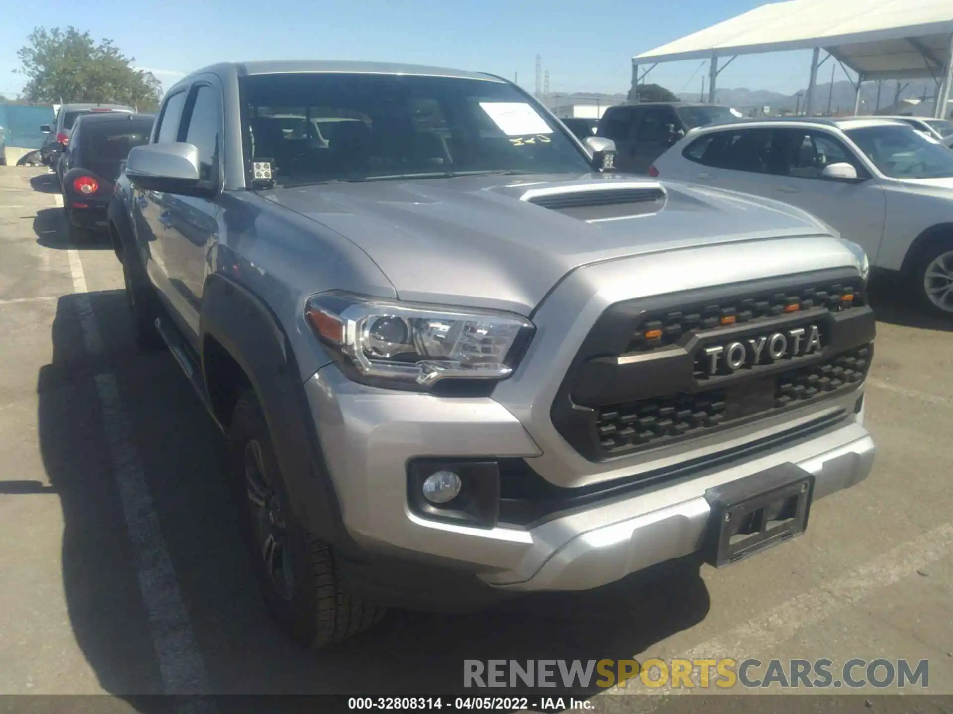 1 Photograph of a damaged car 3TMBZ5DN0KM021609 TOYOTA TACOMA 2WD 2019