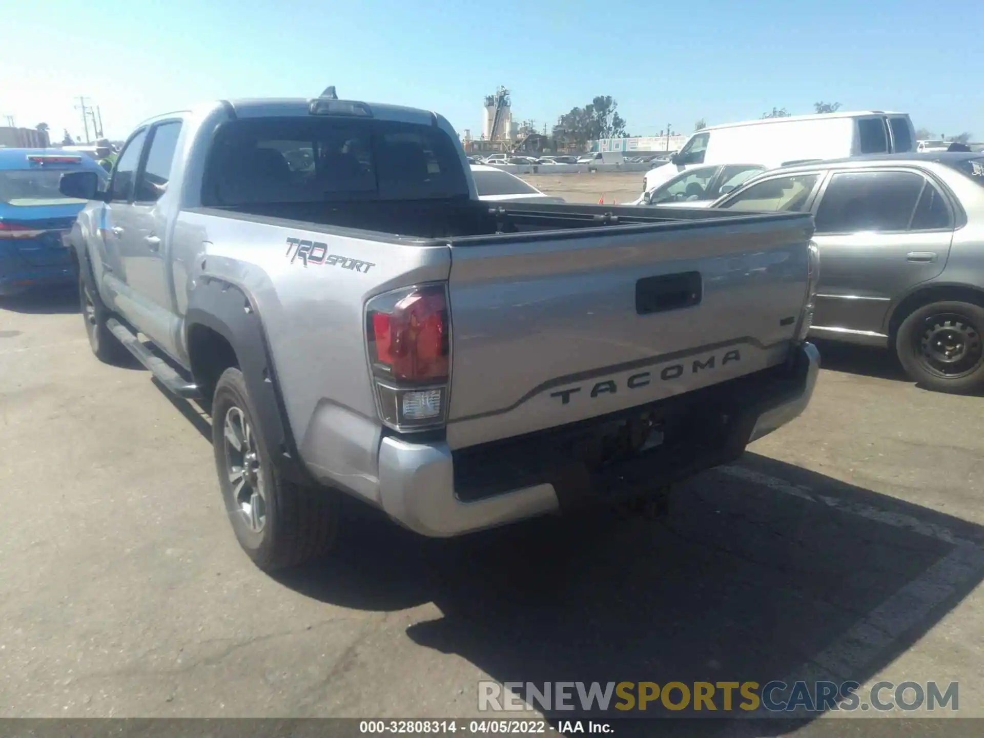 3 Photograph of a damaged car 3TMBZ5DN0KM021609 TOYOTA TACOMA 2WD 2019