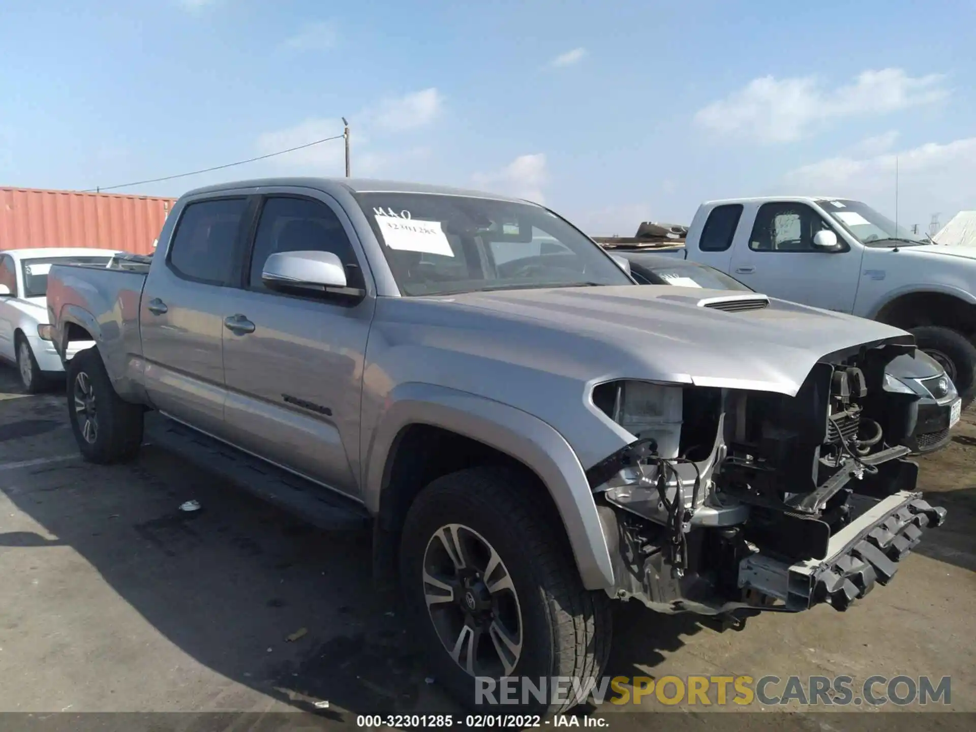 1 Photograph of a damaged car 3TMBZ5DN1KM020579 TOYOTA TACOMA 2WD 2019