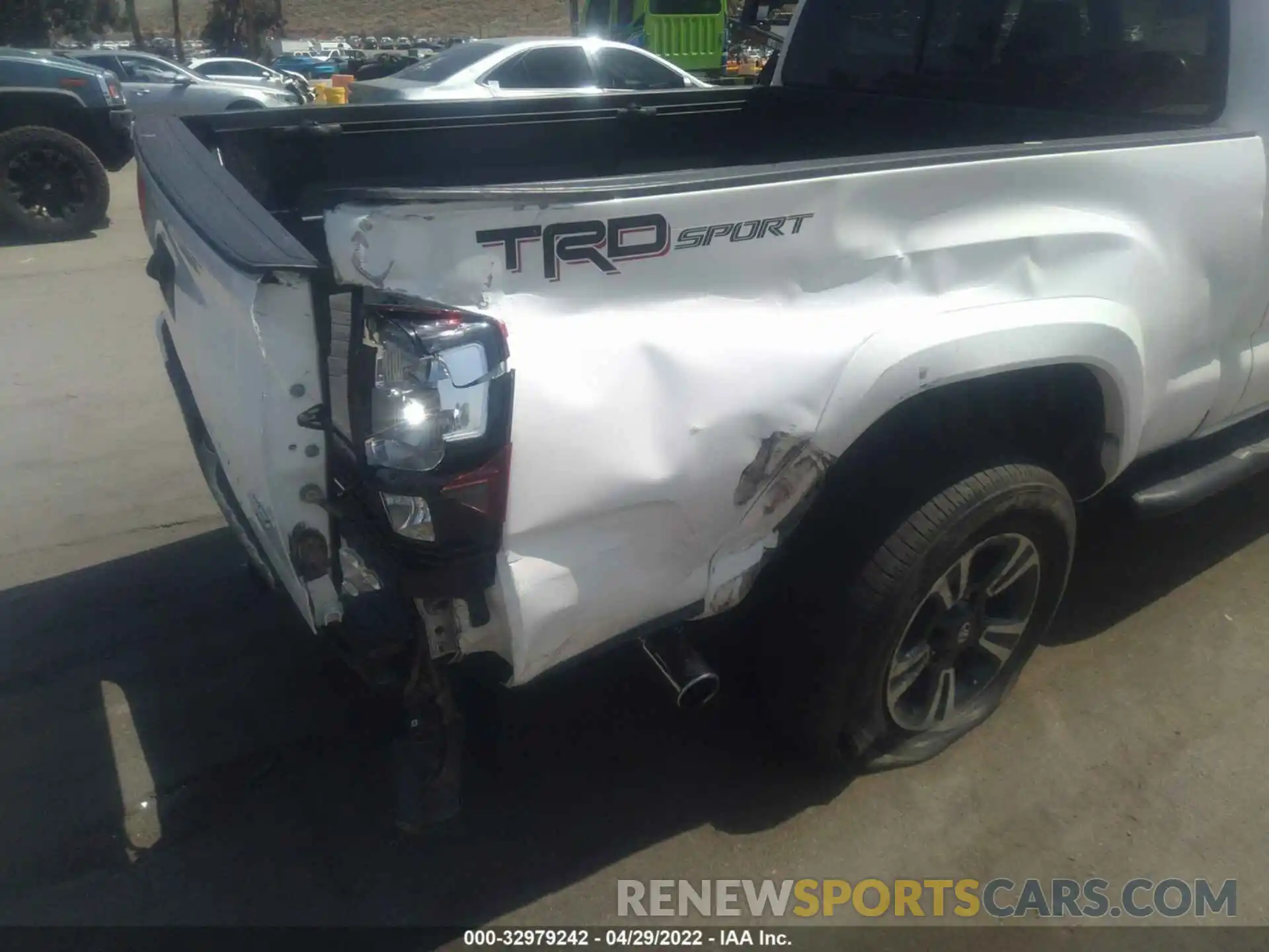 6 Photograph of a damaged car 3TMBZ5DN3KM020695 TOYOTA TACOMA 2WD 2019