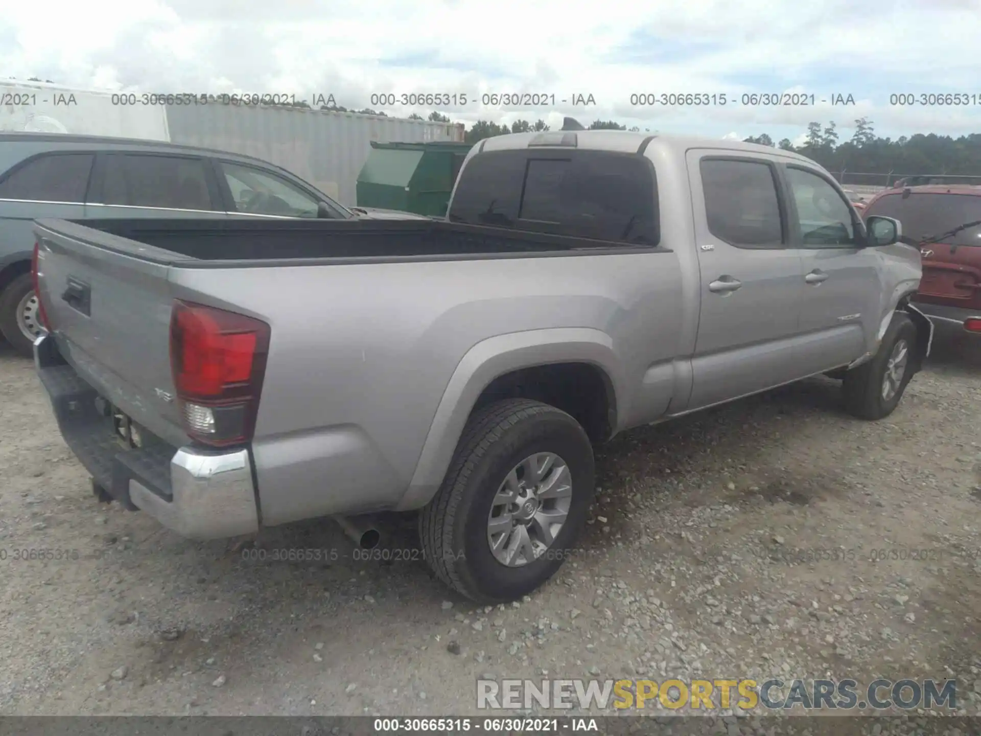 4 Фотография поврежденного автомобиля 3TMBZ5DN4KM022715 TOYOTA TACOMA 2WD 2019