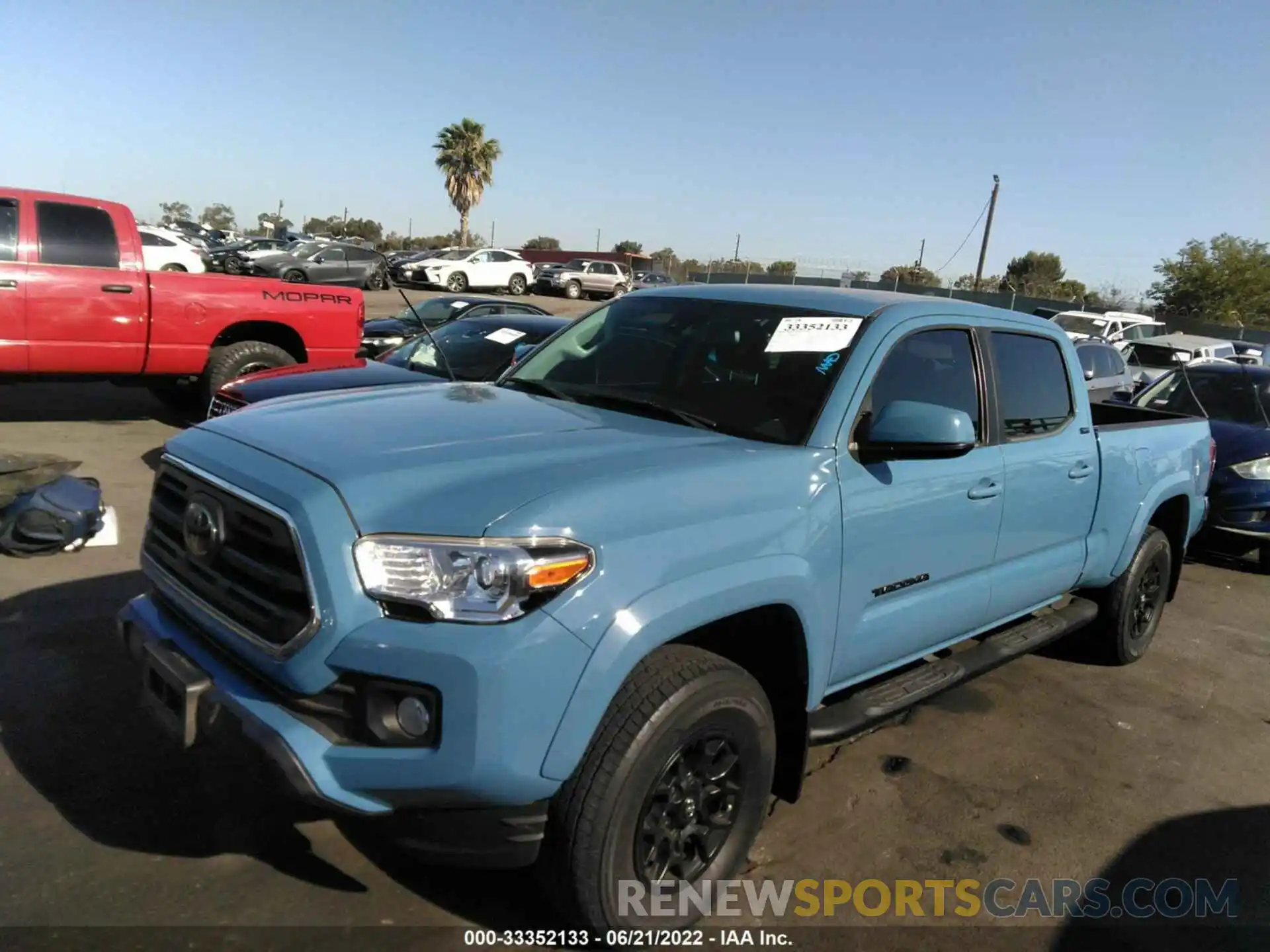 2 Photograph of a damaged car 3TMBZ5DN7KM018464 TOYOTA TACOMA 2WD 2019