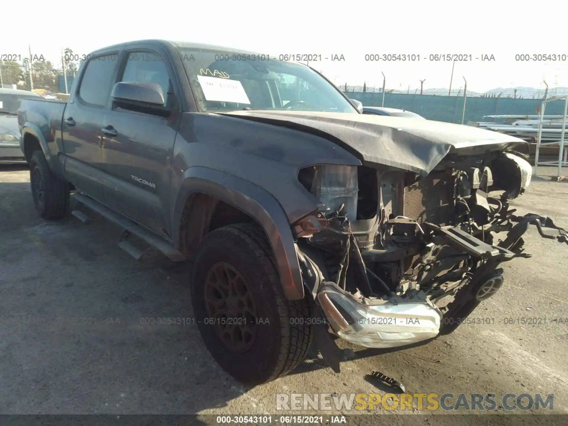 1 Photograph of a damaged car 3TMBZ5DN8KM018523 TOYOTA TACOMA 2WD 2019