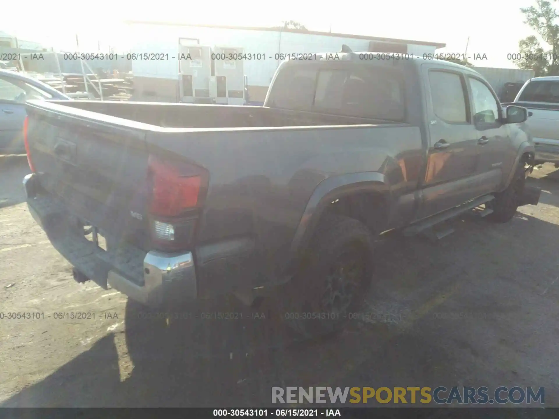 4 Photograph of a damaged car 3TMBZ5DN8KM018523 TOYOTA TACOMA 2WD 2019