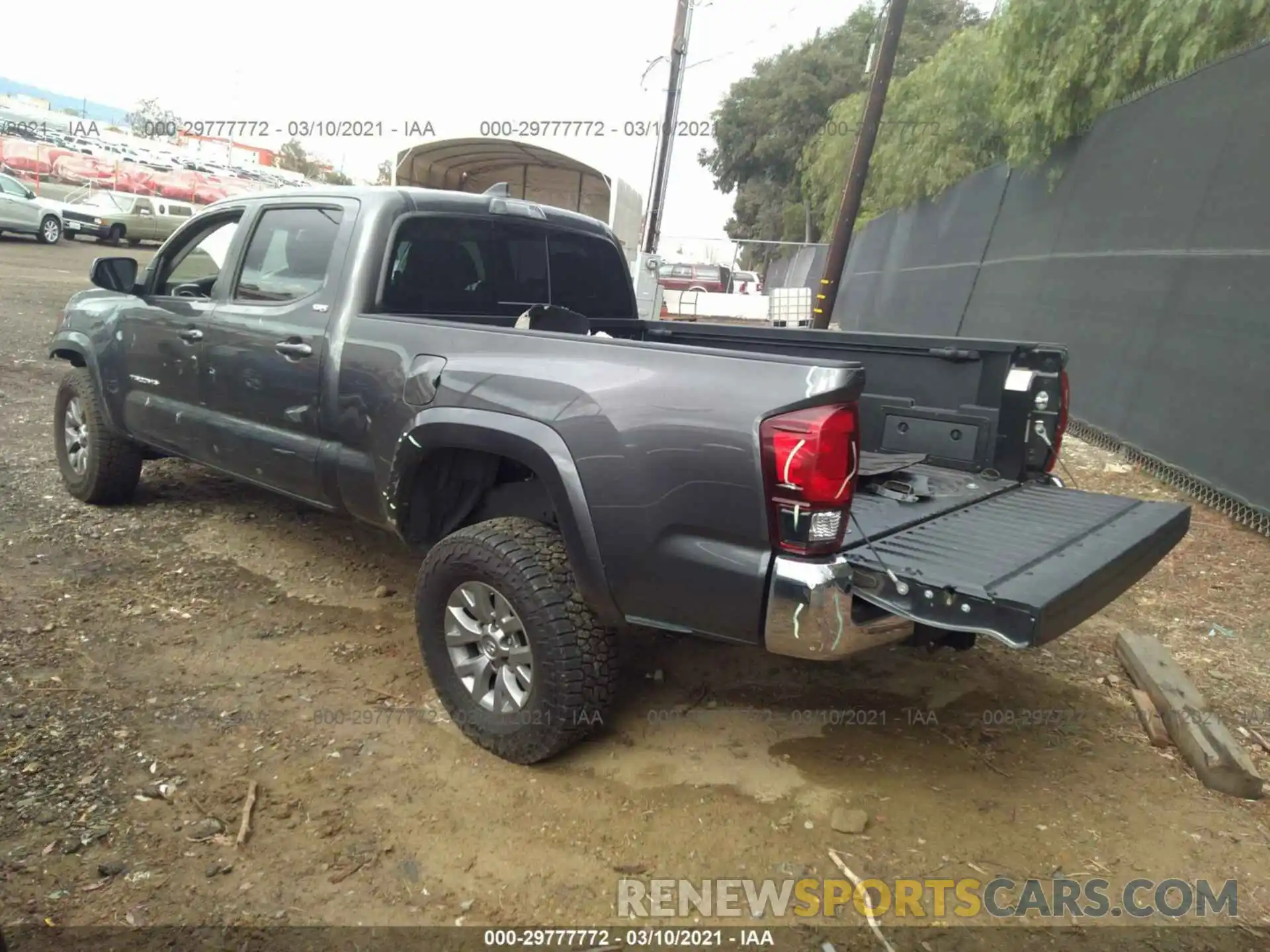 3 Фотография поврежденного автомобиля 3TMBZ5DN9KM020216 TOYOTA TACOMA 2WD 2019