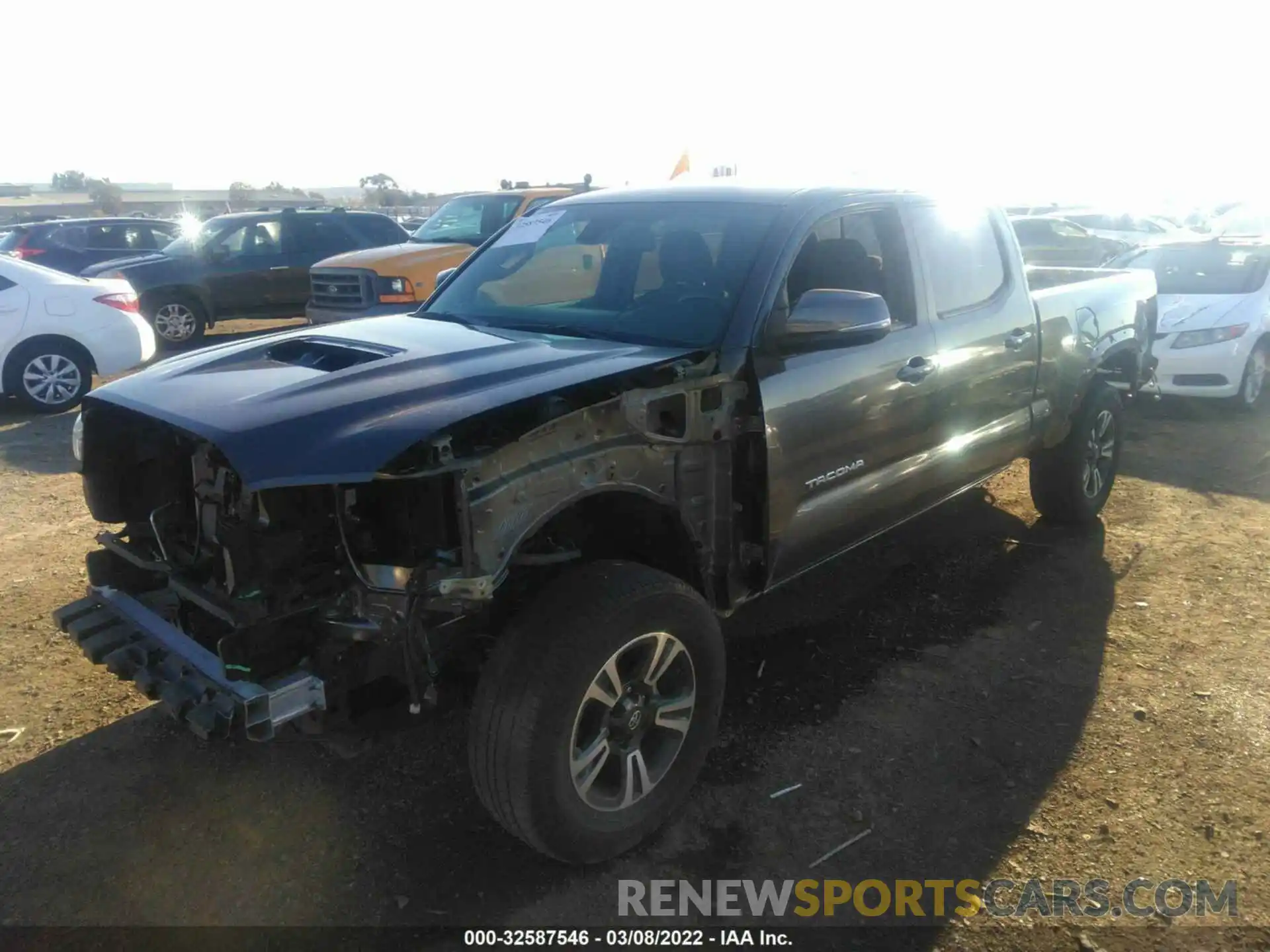 2 Photograph of a damaged car 3TMBZ5DNXKM018085 TOYOTA TACOMA 2WD 2019