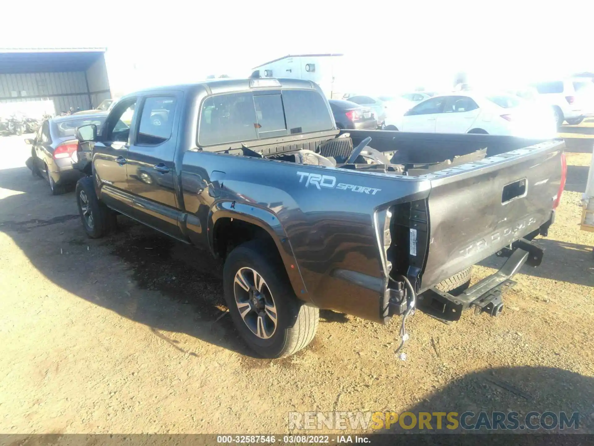 3 Фотография поврежденного автомобиля 3TMBZ5DNXKM018085 TOYOTA TACOMA 2WD 2019