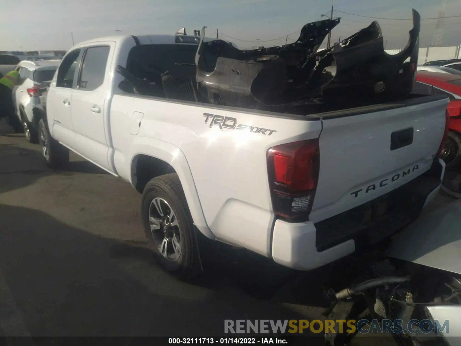 3 Photograph of a damaged car 3TMBZ5DNXKM020886 TOYOTA TACOMA 2WD 2019