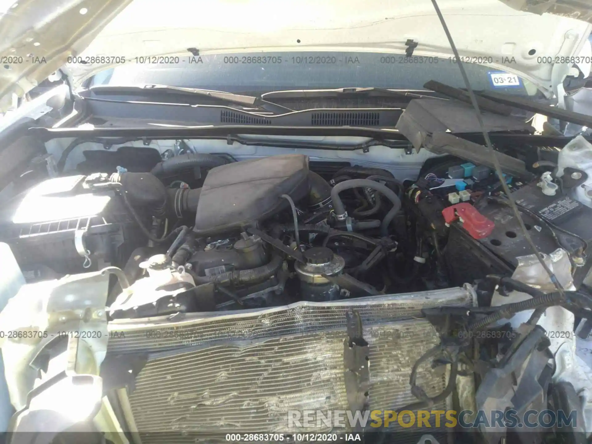 10 Photograph of a damaged car 5TFAX5GN0KX139781 TOYOTA TACOMA 2WD 2019