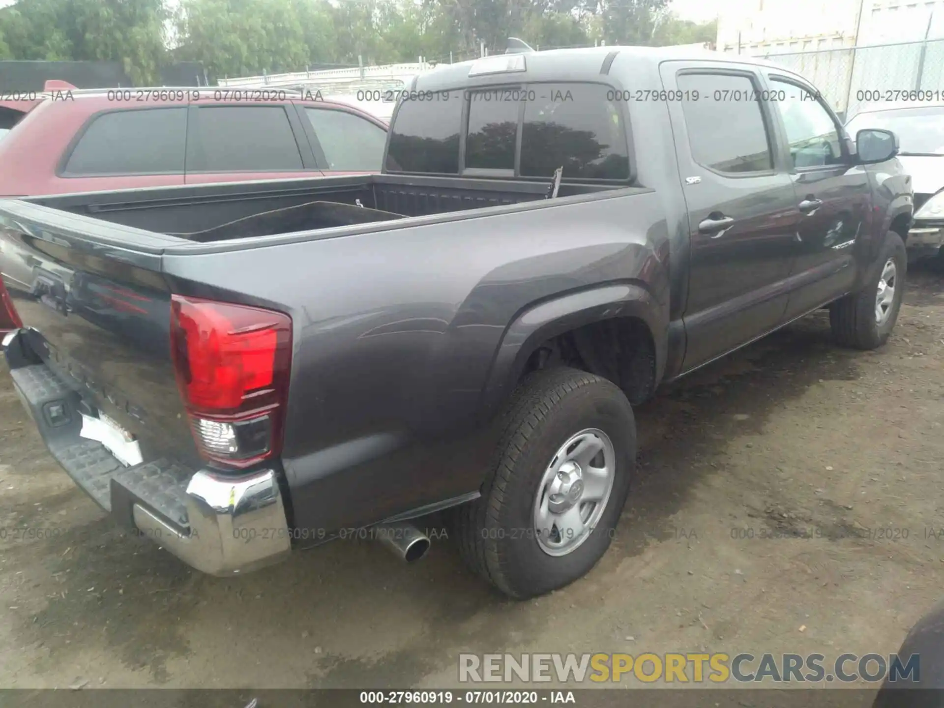 4 Photograph of a damaged car 5TFAX5GN0KX147380 TOYOTA TACOMA 2WD 2019