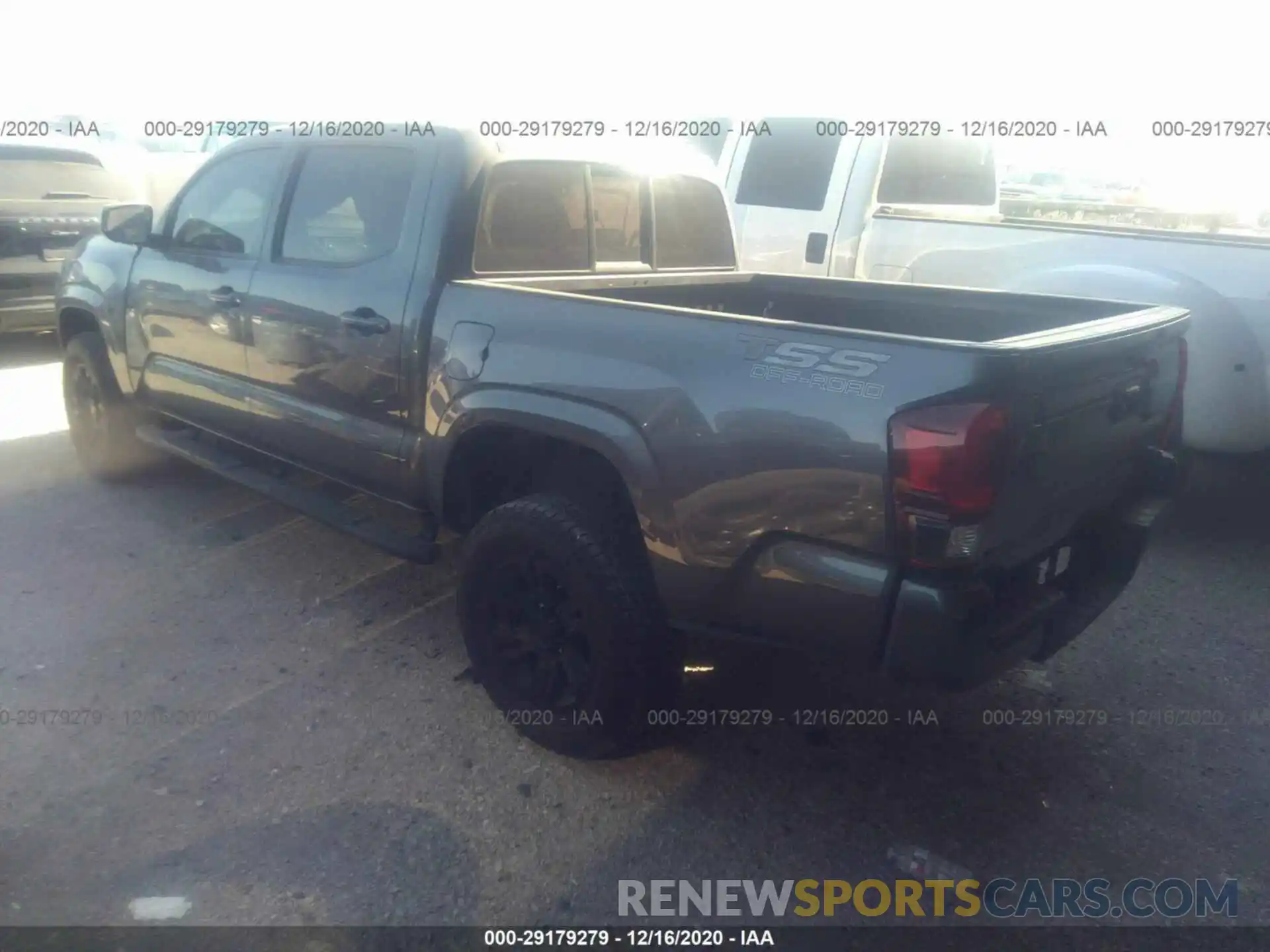 3 Photograph of a damaged car 5TFAX5GN0KX153342 TOYOTA TACOMA 2WD 2019