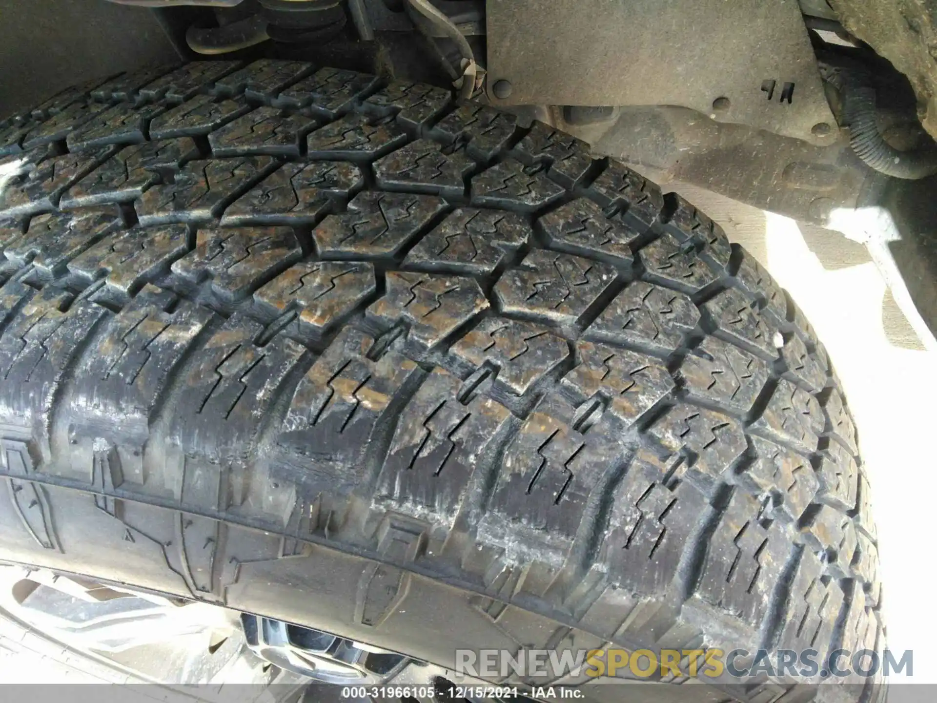 12 Photograph of a damaged car 5TFAX5GN0KX157228 TOYOTA TACOMA 2WD 2019