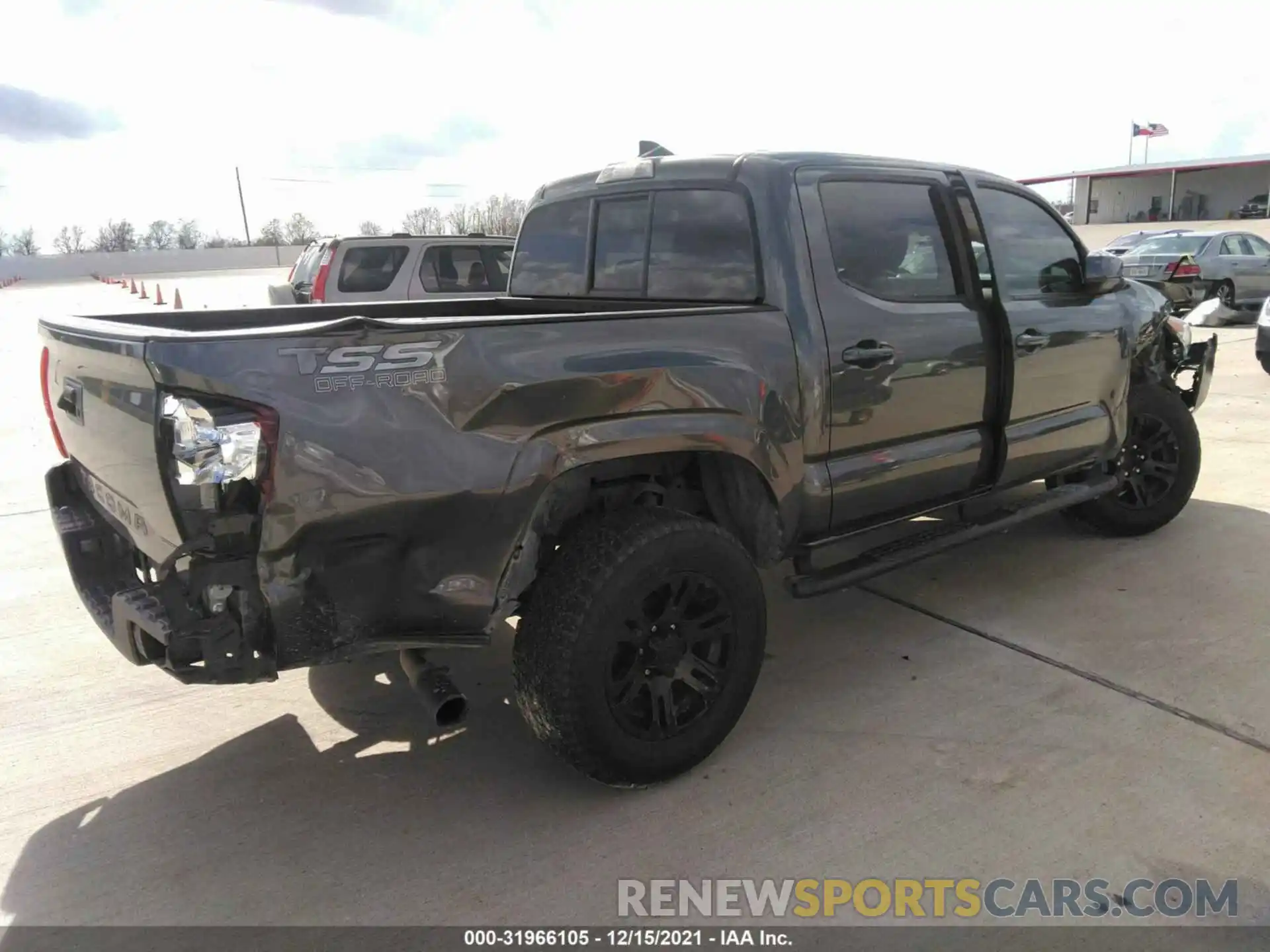 4 Photograph of a damaged car 5TFAX5GN0KX157228 TOYOTA TACOMA 2WD 2019