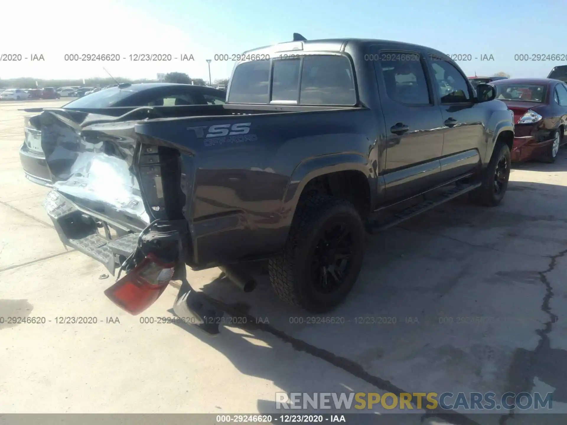 4 Photograph of a damaged car 5TFAX5GN1KX132712 TOYOTA TACOMA 2WD 2019