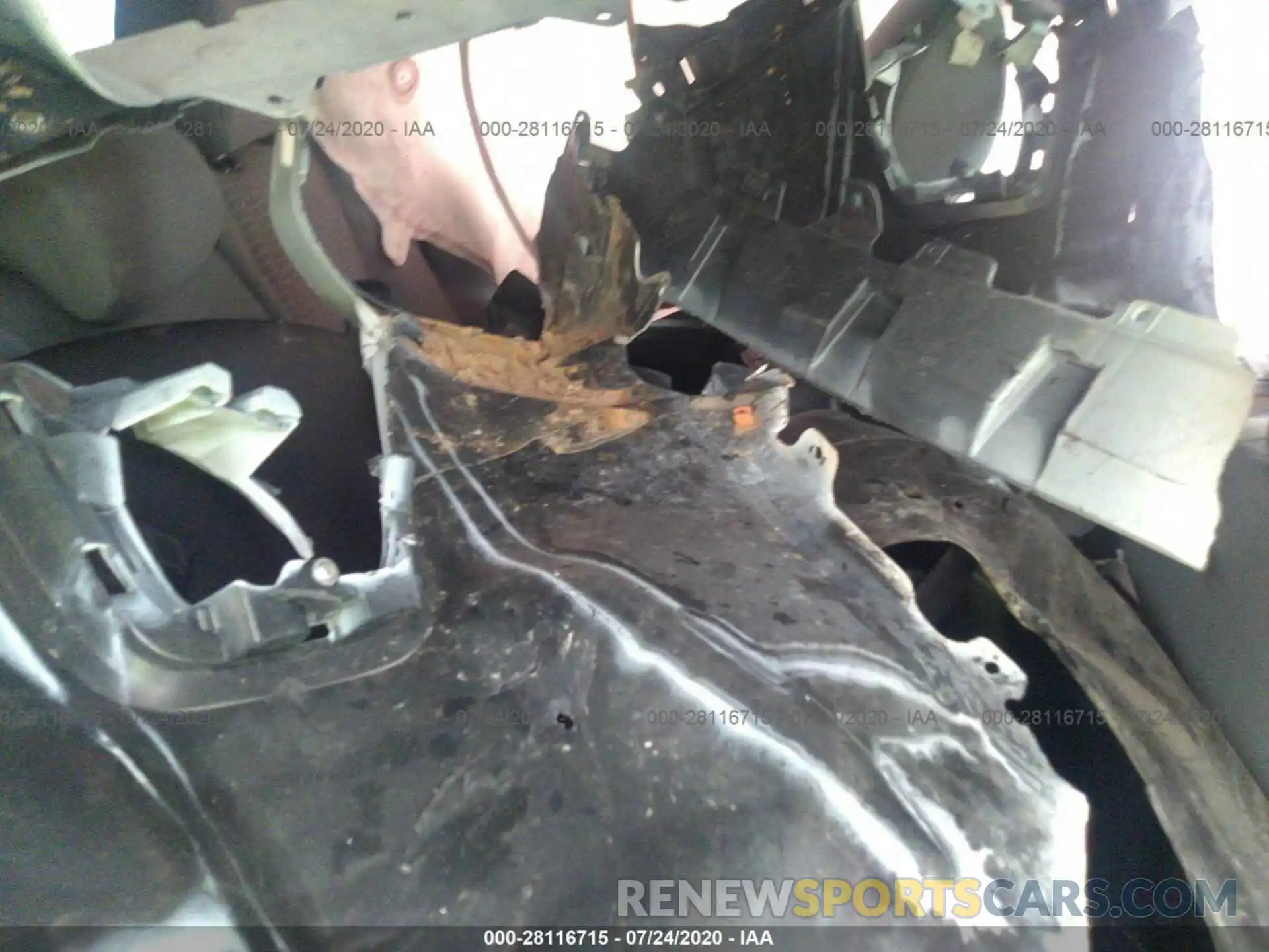11 Photograph of a damaged car 5TFAX5GN1KX133875 TOYOTA TACOMA 2WD 2019