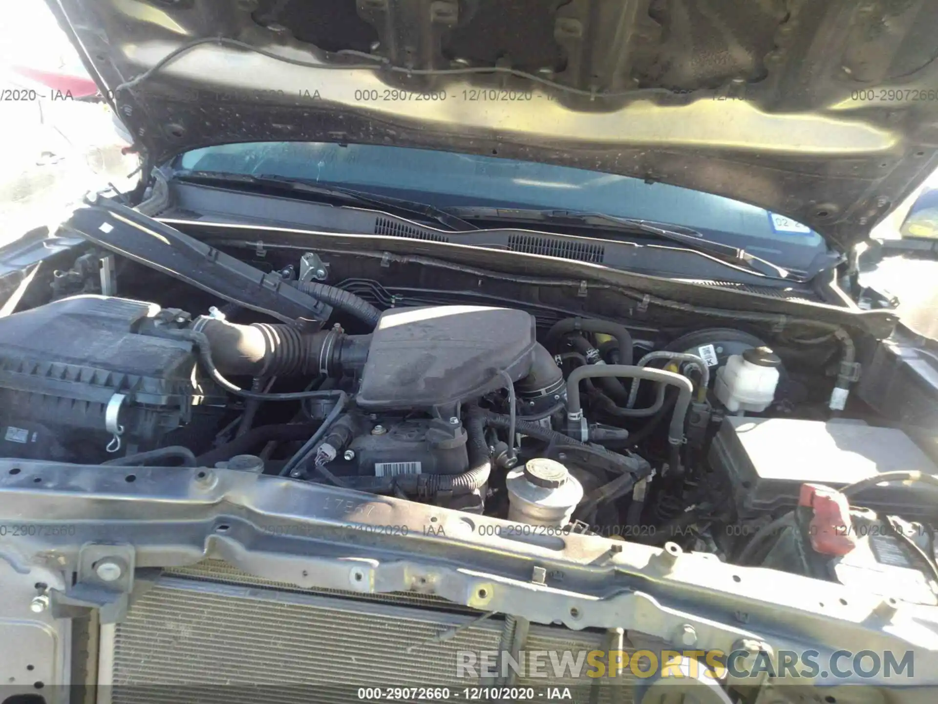 10 Photograph of a damaged car 5TFAX5GN1KX139272 TOYOTA TACOMA 2WD 2019