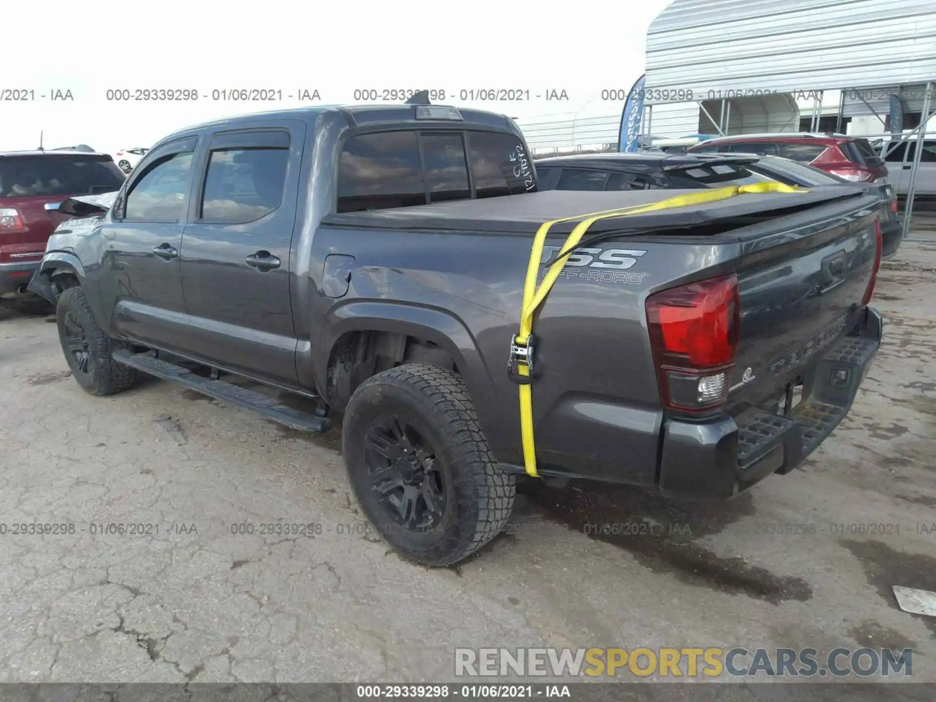 3 Фотография поврежденного автомобиля 5TFAX5GN1KX141202 TOYOTA TACOMA 2WD 2019