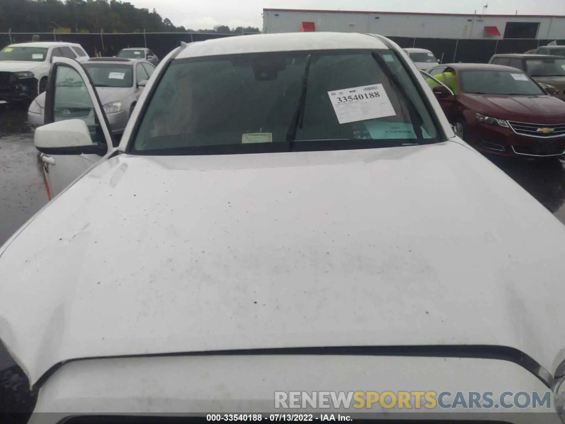 10 Photograph of a damaged car 5TFAX5GN1KX146545 TOYOTA TACOMA 2WD 2019