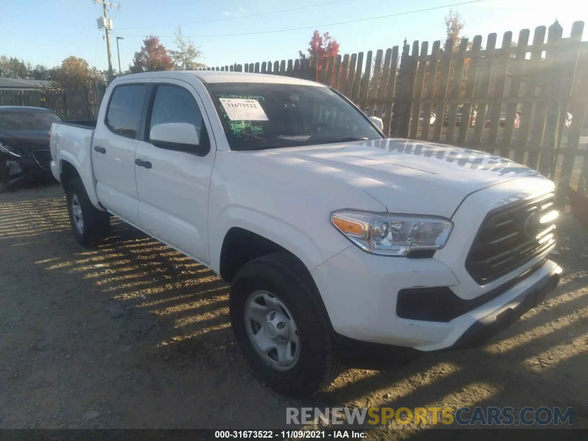 1 Photograph of a damaged car 5TFAX5GN1KX154130 TOYOTA TACOMA 2WD 2019