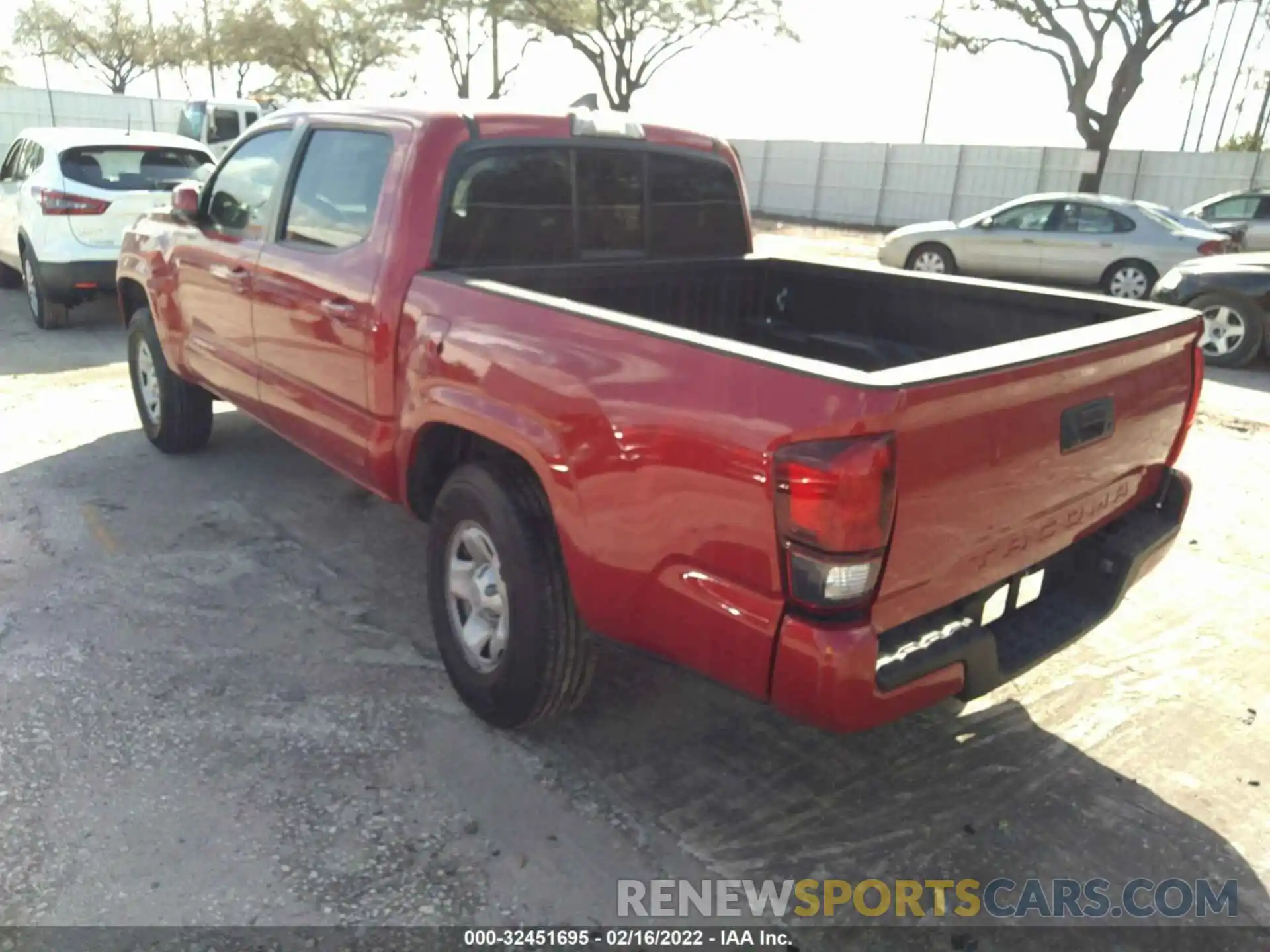 3 Photograph of a damaged car 5TFAX5GN1KX159361 TOYOTA TACOMA 2WD 2019