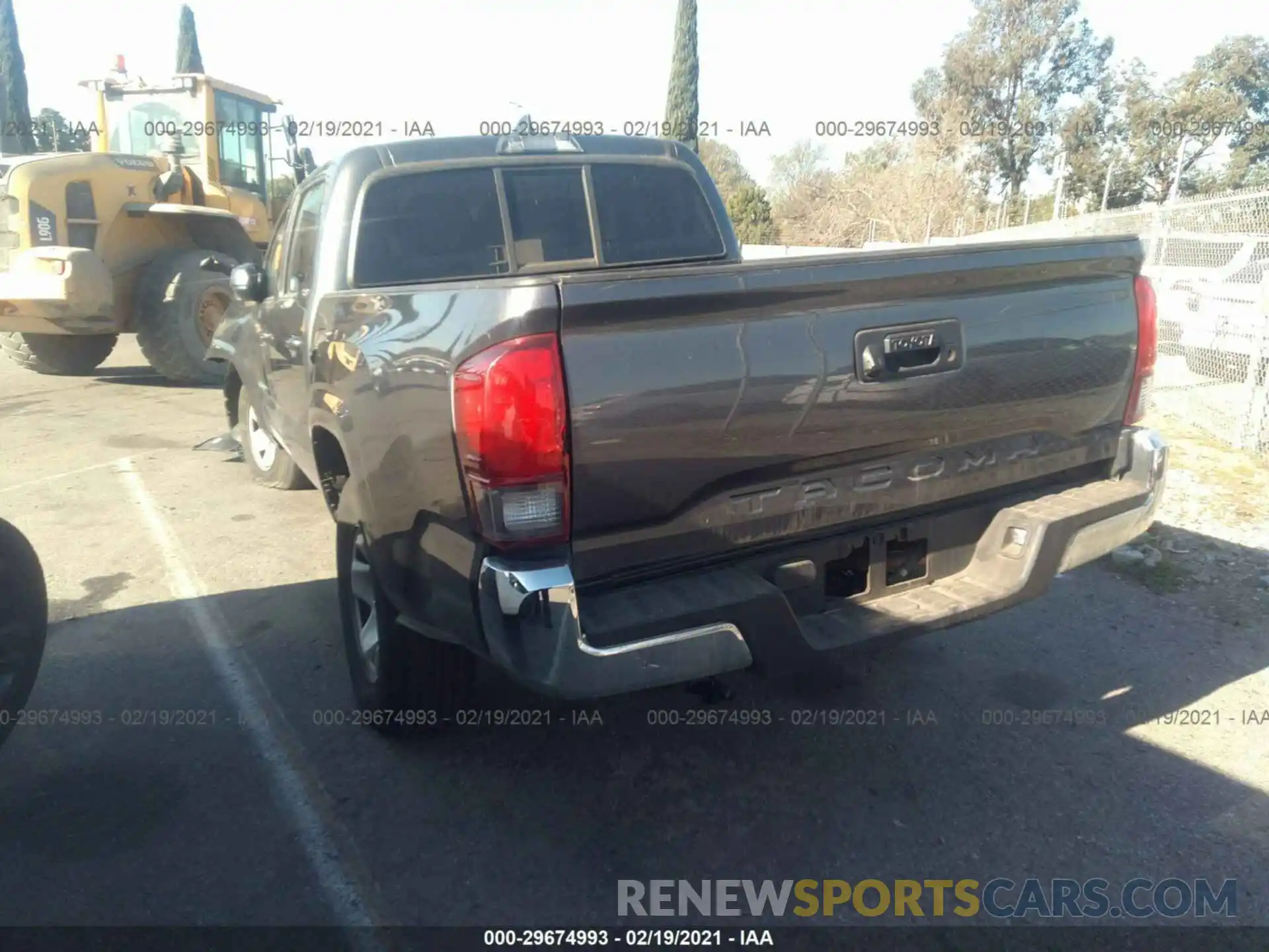 3 Photograph of a damaged car 5TFAX5GN1KX162020 TOYOTA TACOMA 2WD 2019