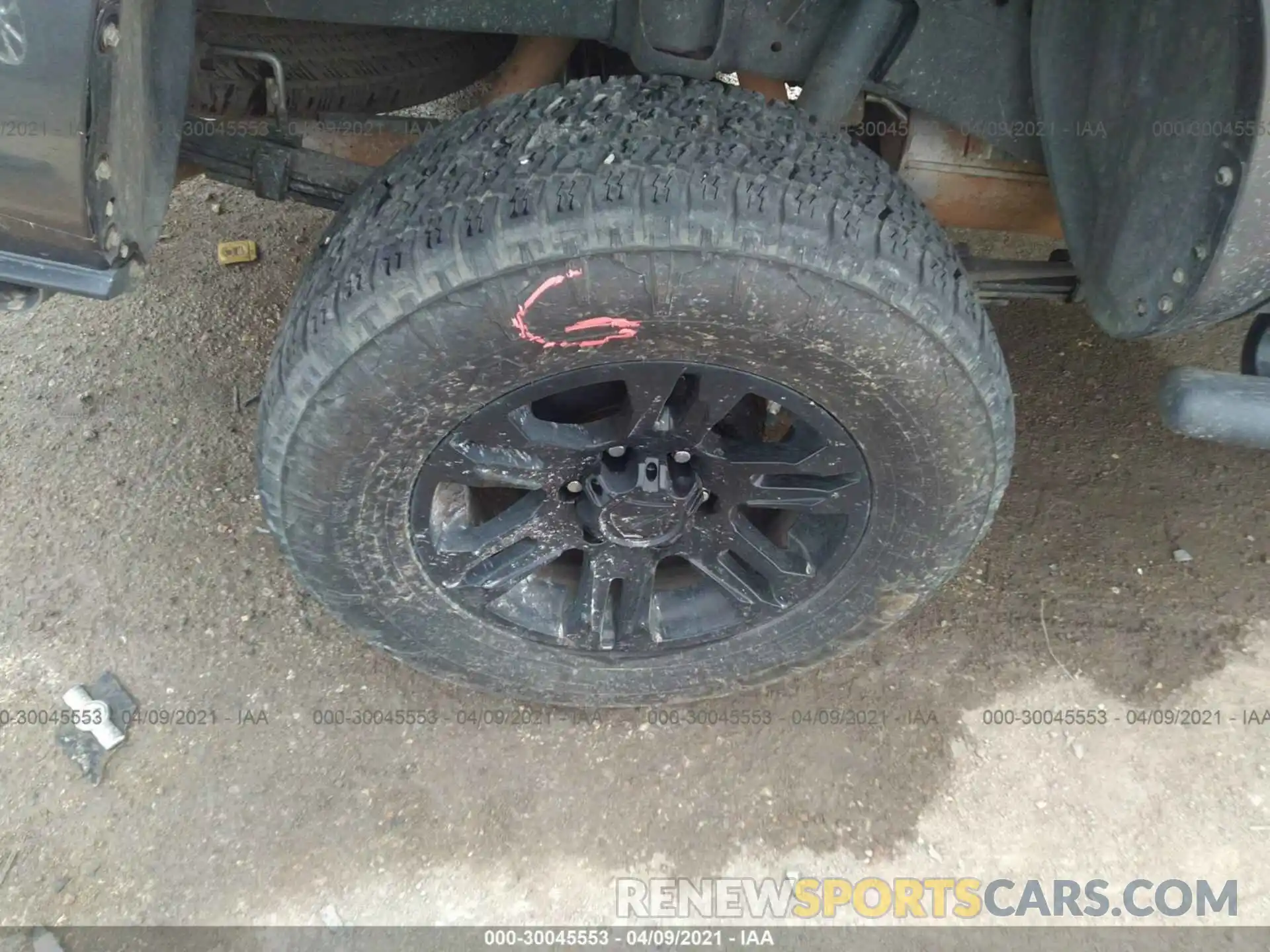 15 Photograph of a damaged car 5TFAX5GN2KX133125 TOYOTA TACOMA 2WD 2019