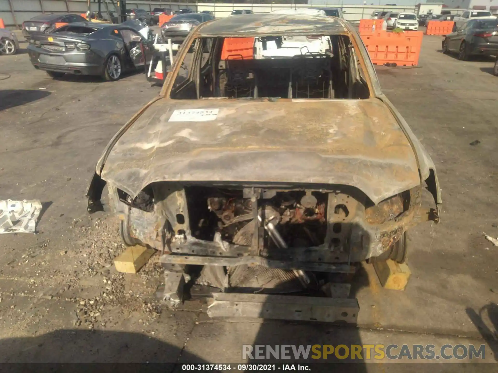 10 Photograph of a damaged car 5TFAX5GN2KX134727 TOYOTA TACOMA 2WD 2019