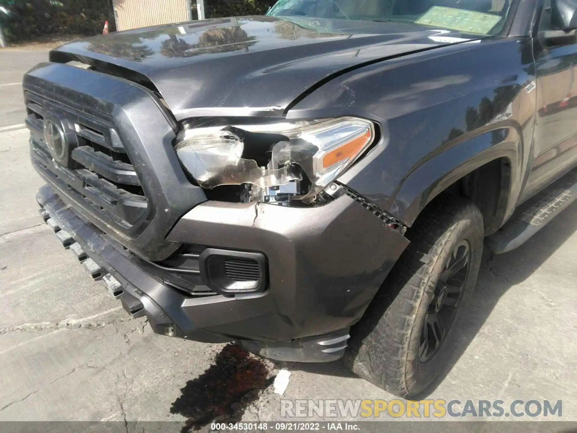 6 Photograph of a damaged car 5TFAX5GN2KX141421 TOYOTA TACOMA 2WD 2019