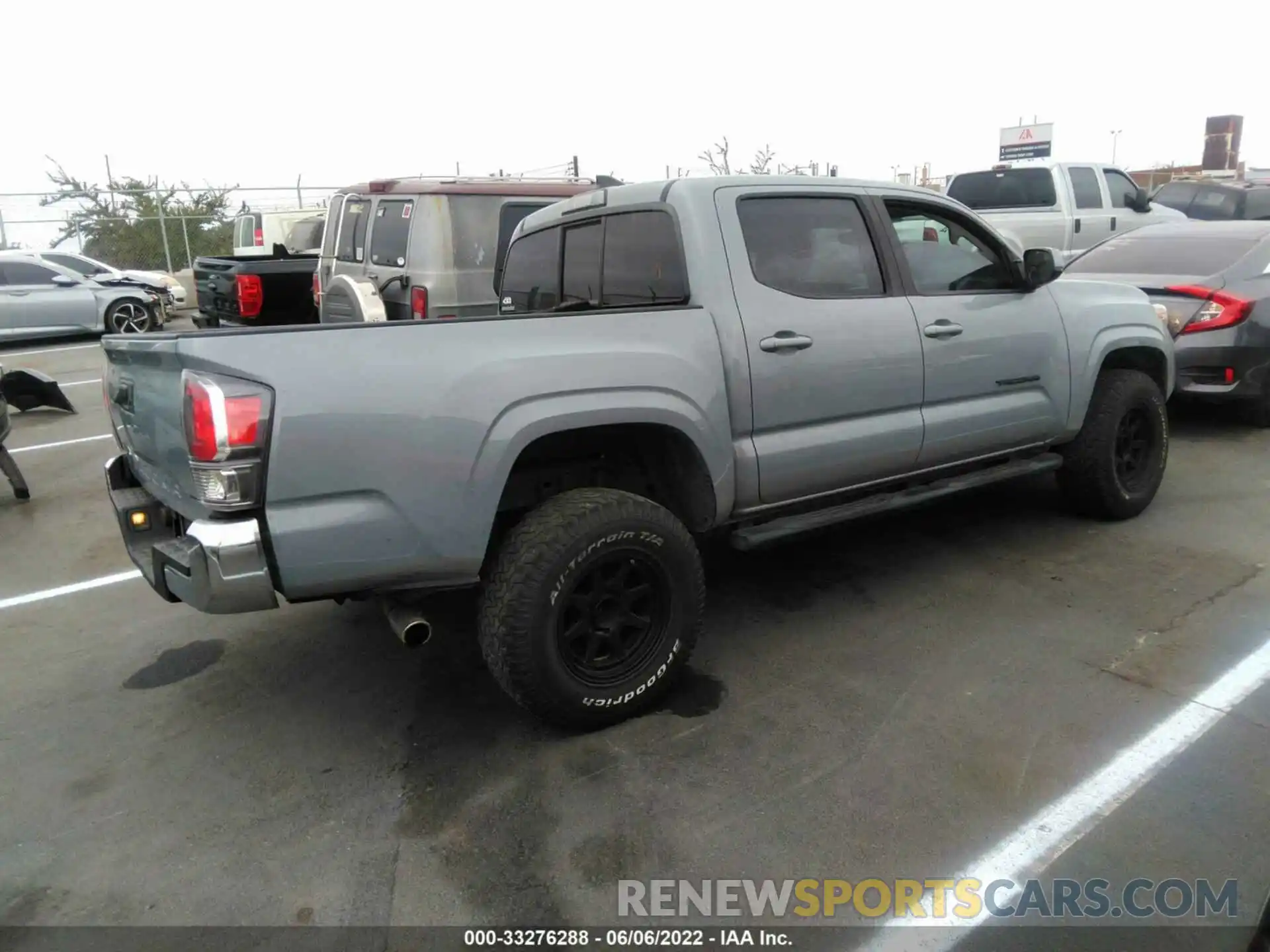 4 Photograph of a damaged car 5TFAX5GN2KX144402 TOYOTA TACOMA 2WD 2019