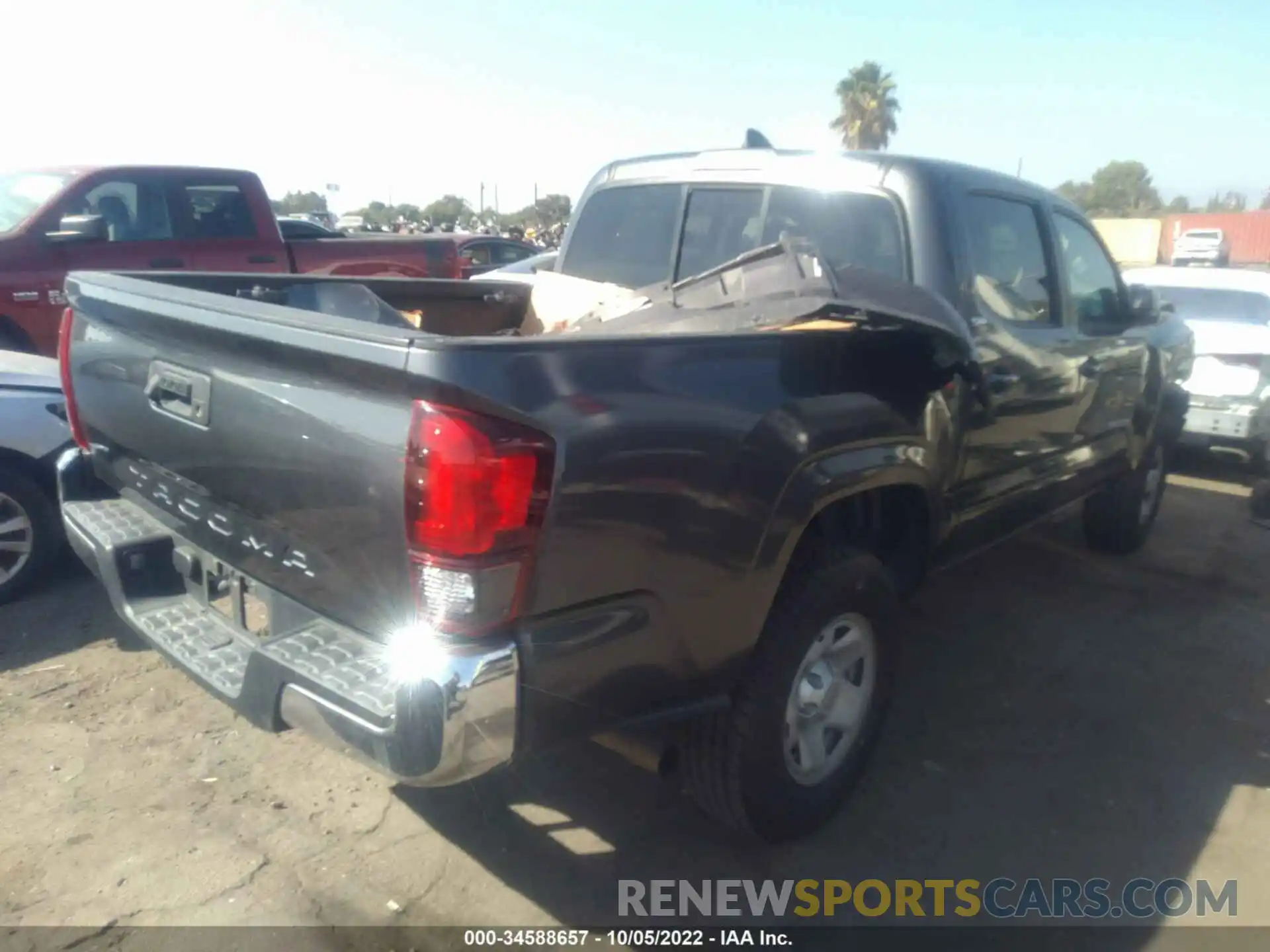 4 Photograph of a damaged car 5TFAX5GN2KX158669 TOYOTA TACOMA 2WD 2019