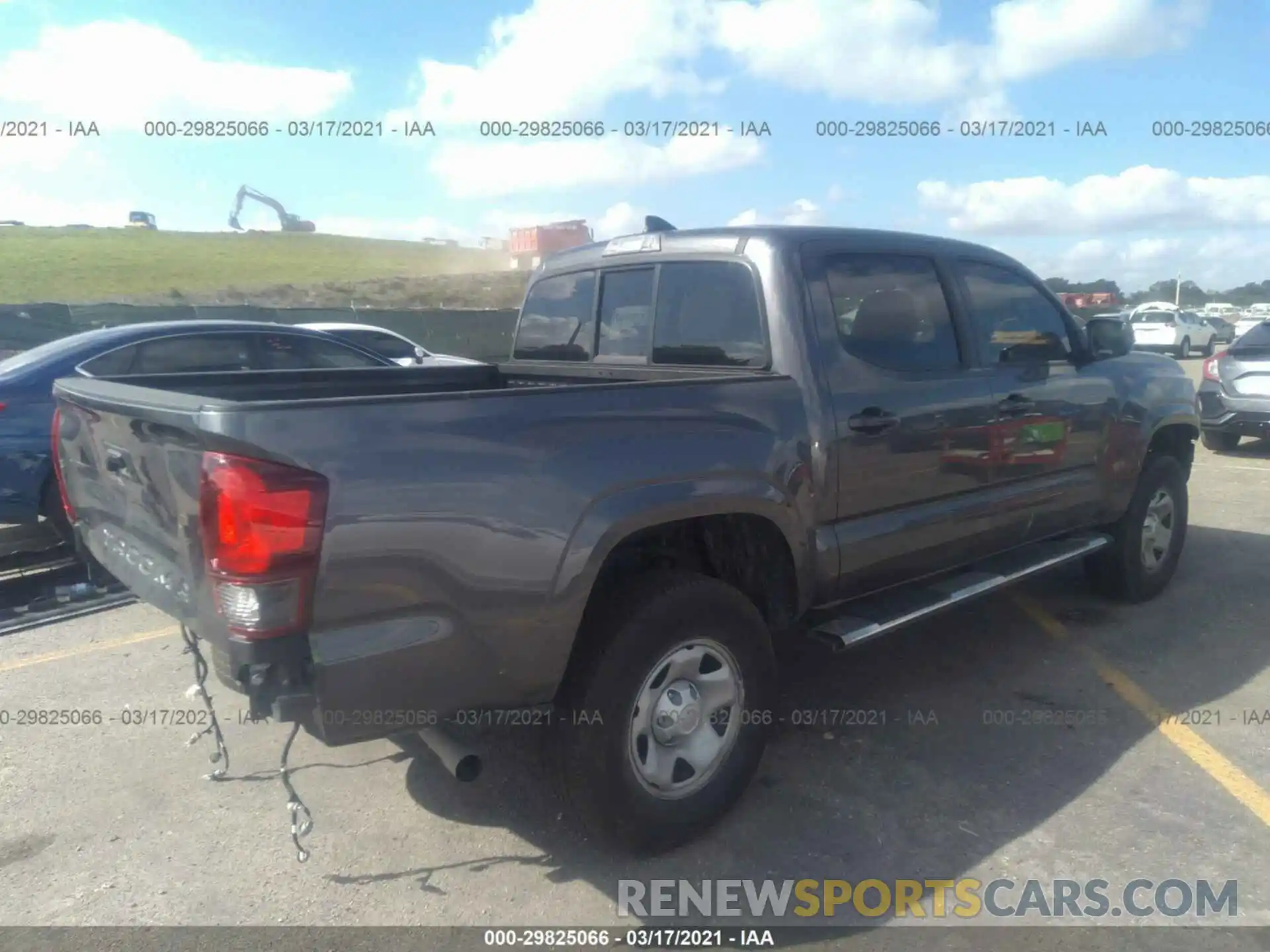 4 Photograph of a damaged car 5TFAX5GN2KX160339 TOYOTA TACOMA 2WD 2019