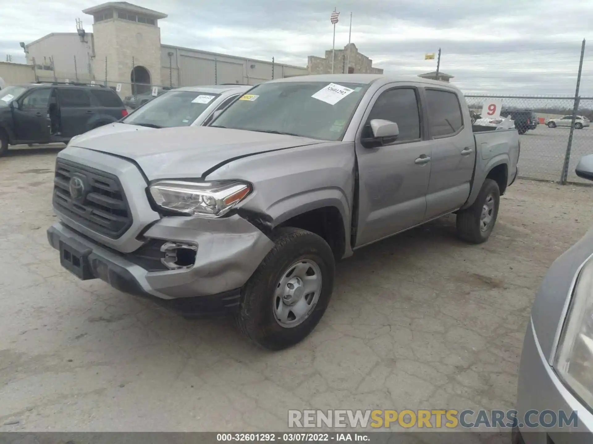 2 Photograph of a damaged car 5TFAX5GN2KX161426 TOYOTA TACOMA 2WD 2019