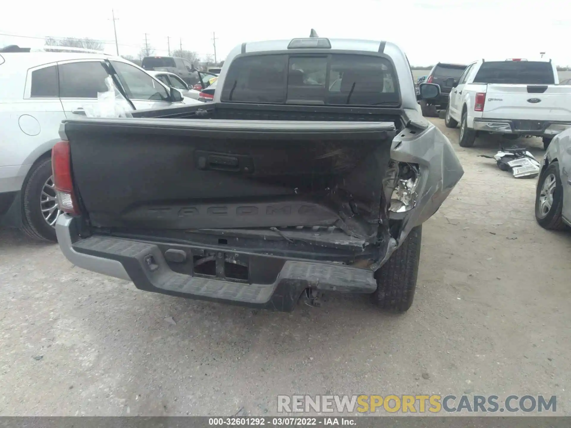 6 Photograph of a damaged car 5TFAX5GN2KX161426 TOYOTA TACOMA 2WD 2019