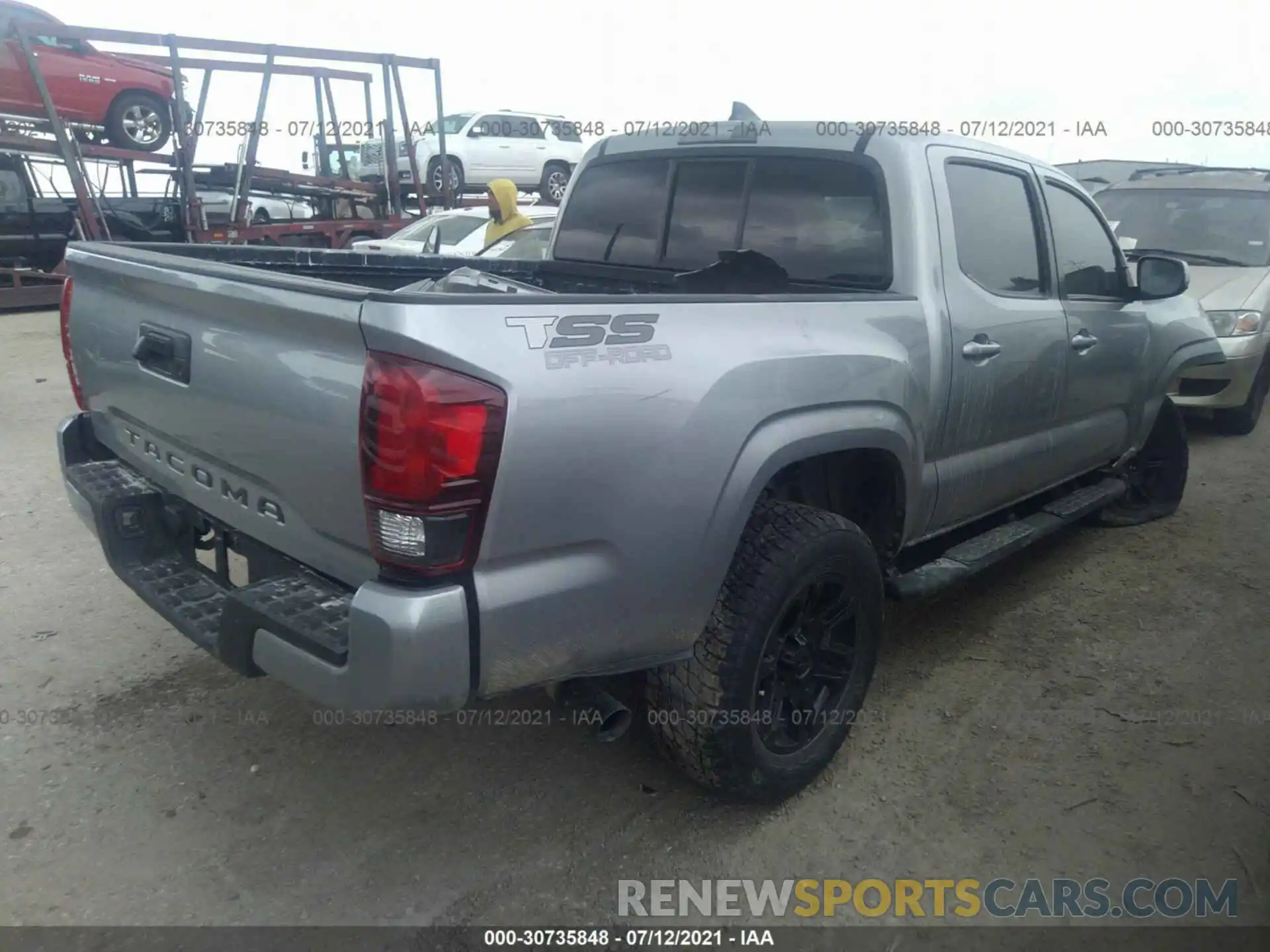 4 Photograph of a damaged car 5TFAX5GN3KX132727 TOYOTA TACOMA 2WD 2019