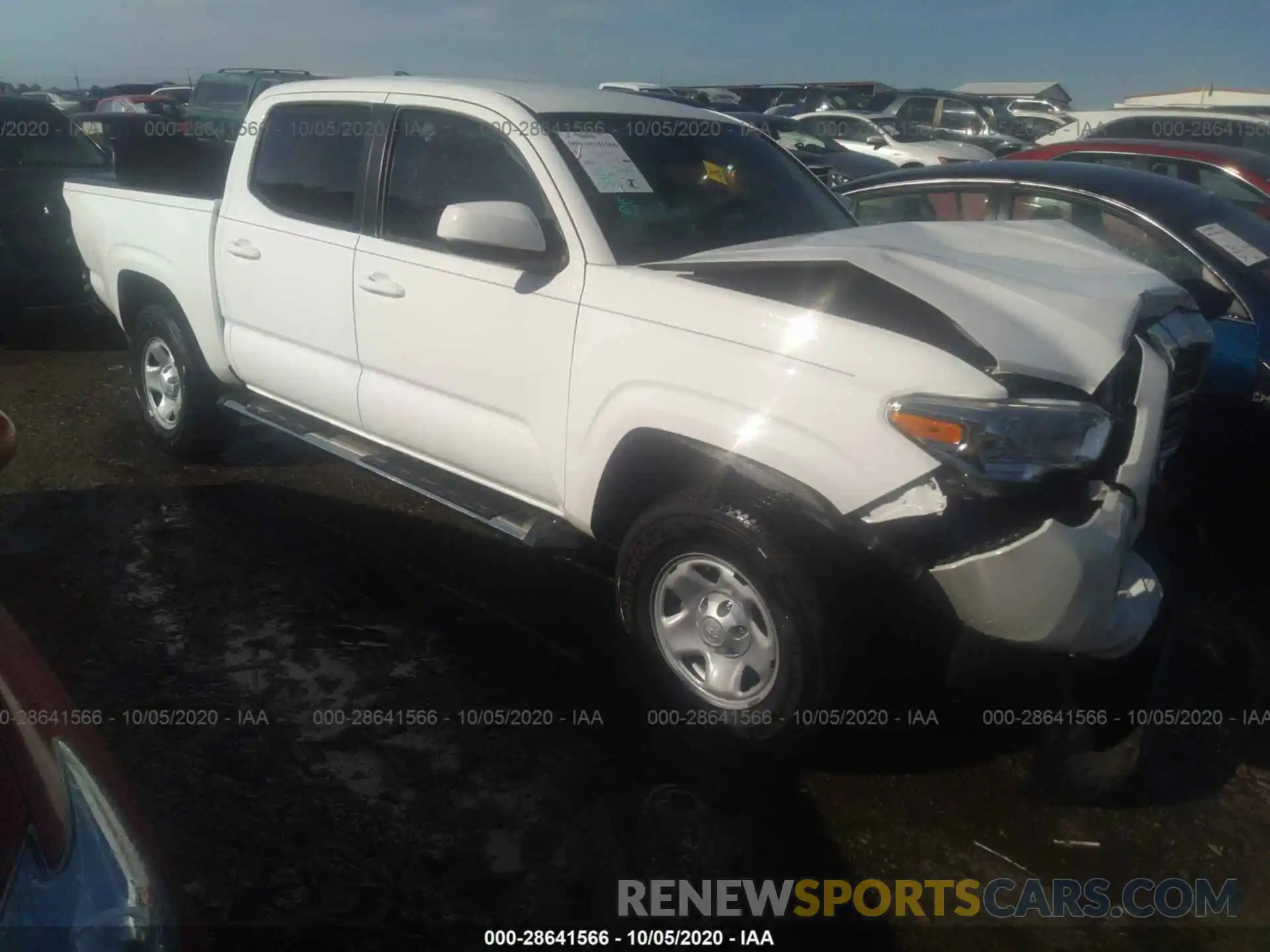 1 Photograph of a damaged car 5TFAX5GN3KX144182 TOYOTA TACOMA 2WD 2019