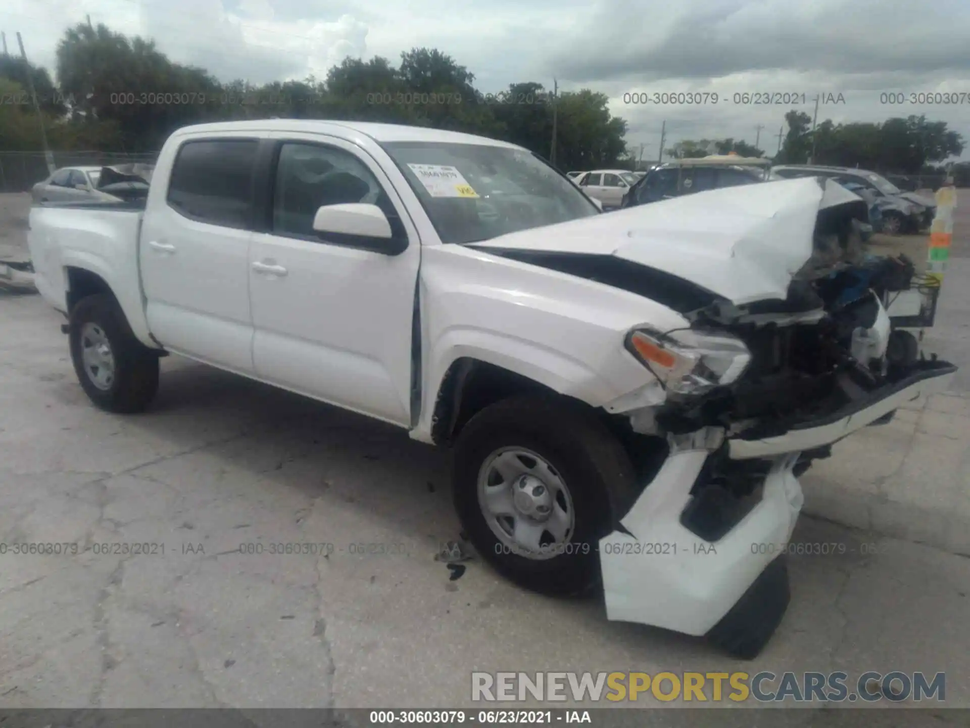 1 Photograph of a damaged car 5TFAX5GN3KX147275 TOYOTA TACOMA 2WD 2019