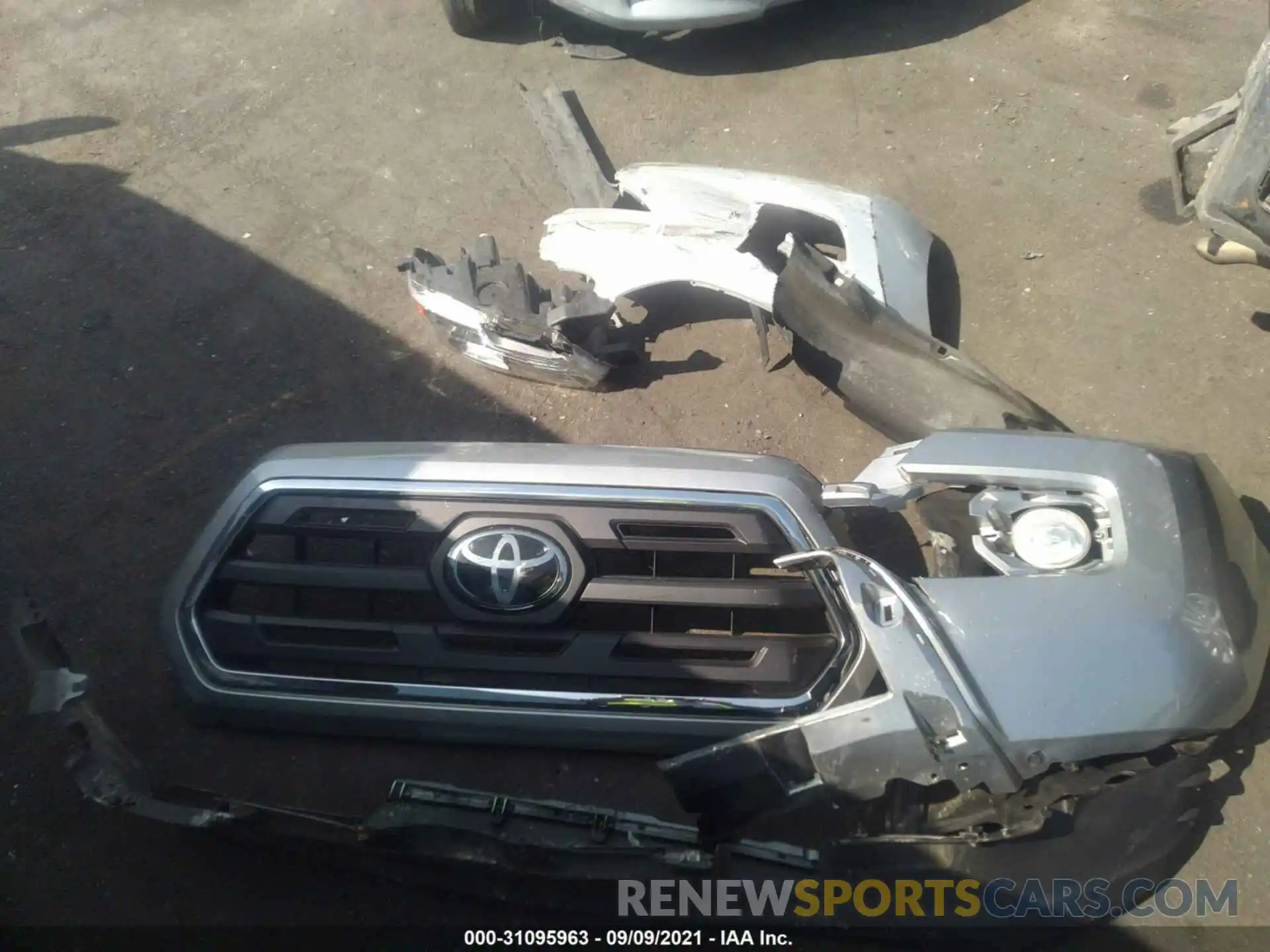 12 Photograph of a damaged car 5TFAX5GN3KX149396 TOYOTA TACOMA 2WD 2019