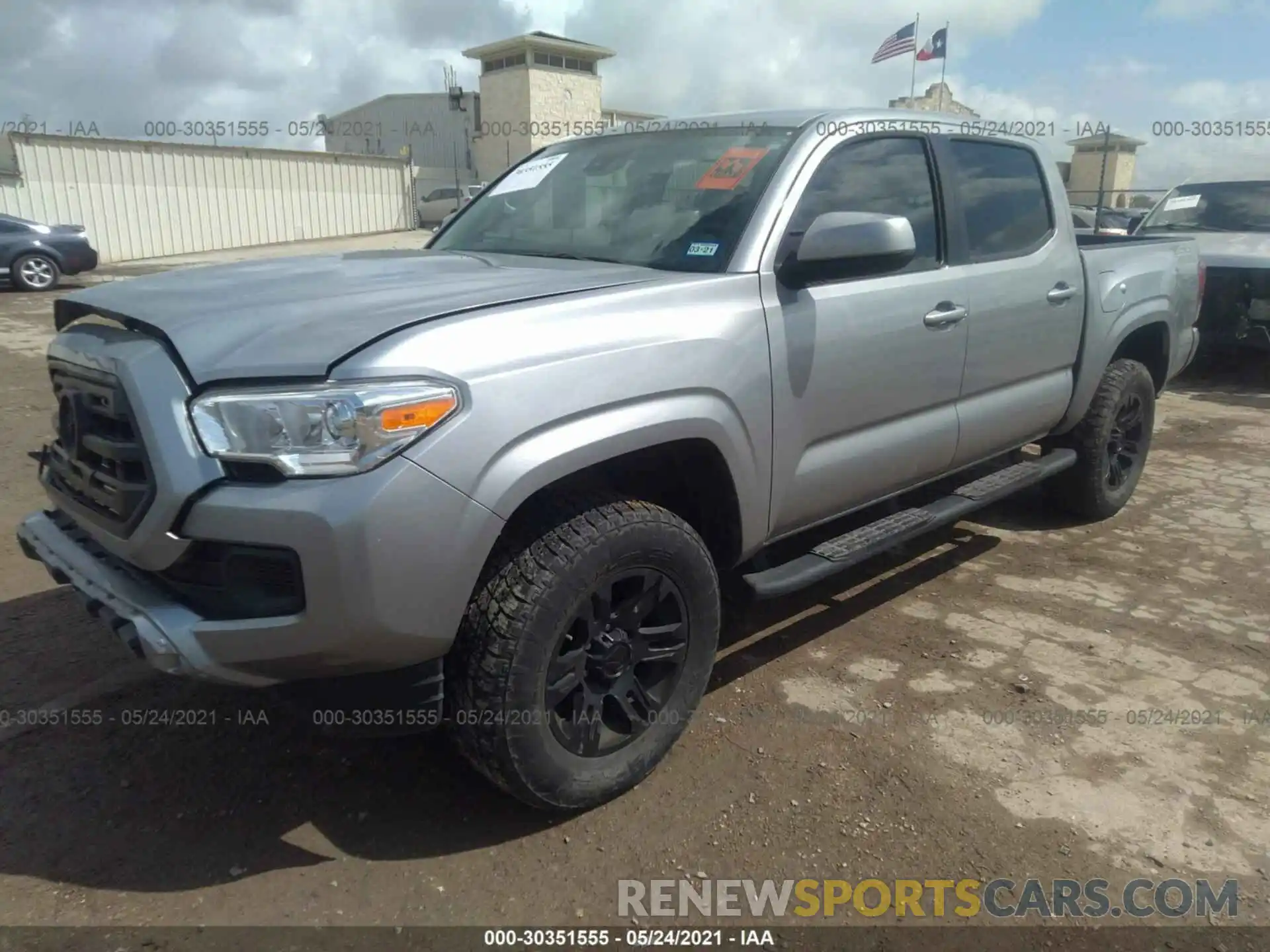 2 Photograph of a damaged car 5TFAX5GN4KX134714 TOYOTA TACOMA 2WD 2019