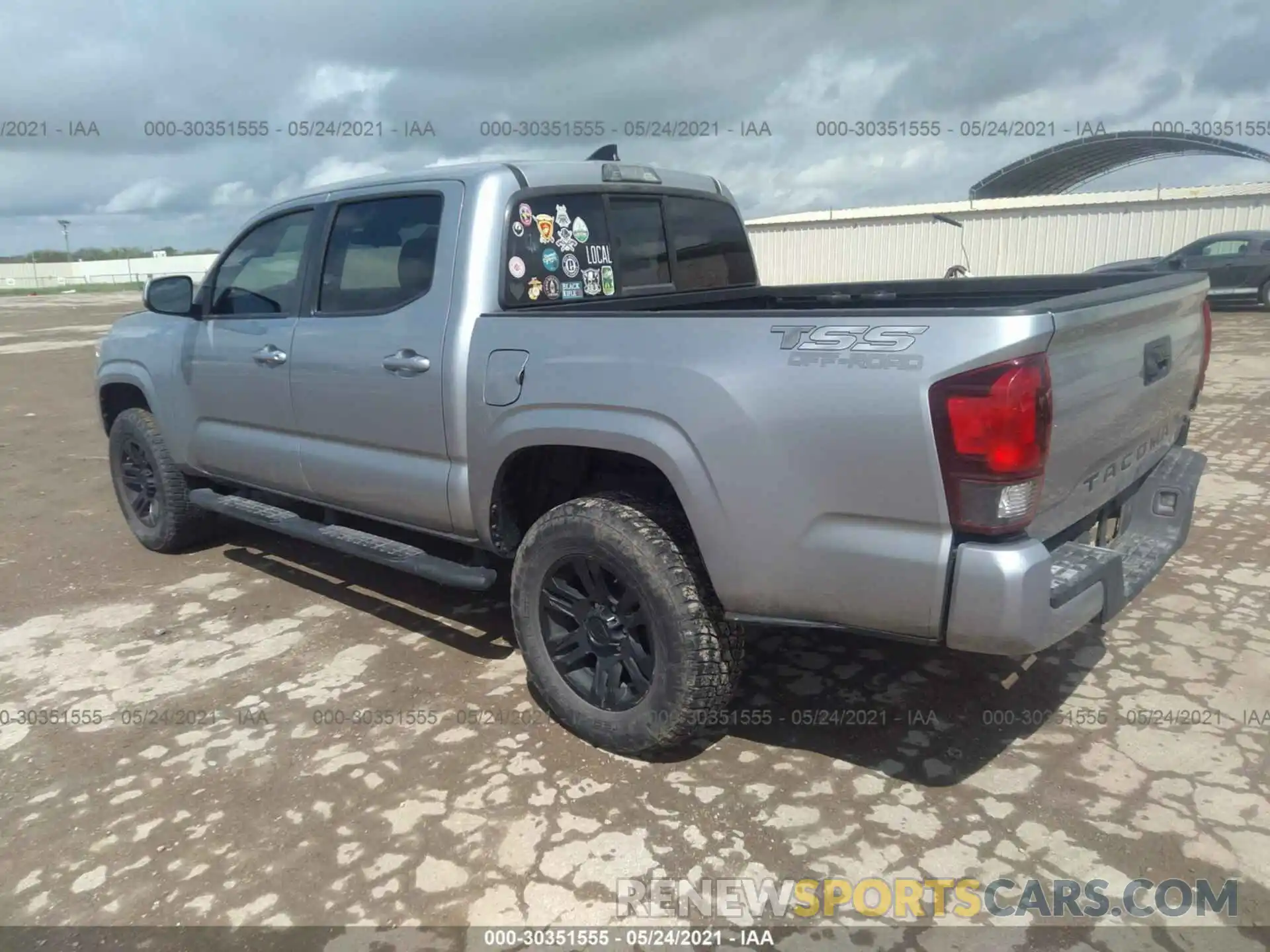 3 Photograph of a damaged car 5TFAX5GN4KX134714 TOYOTA TACOMA 2WD 2019