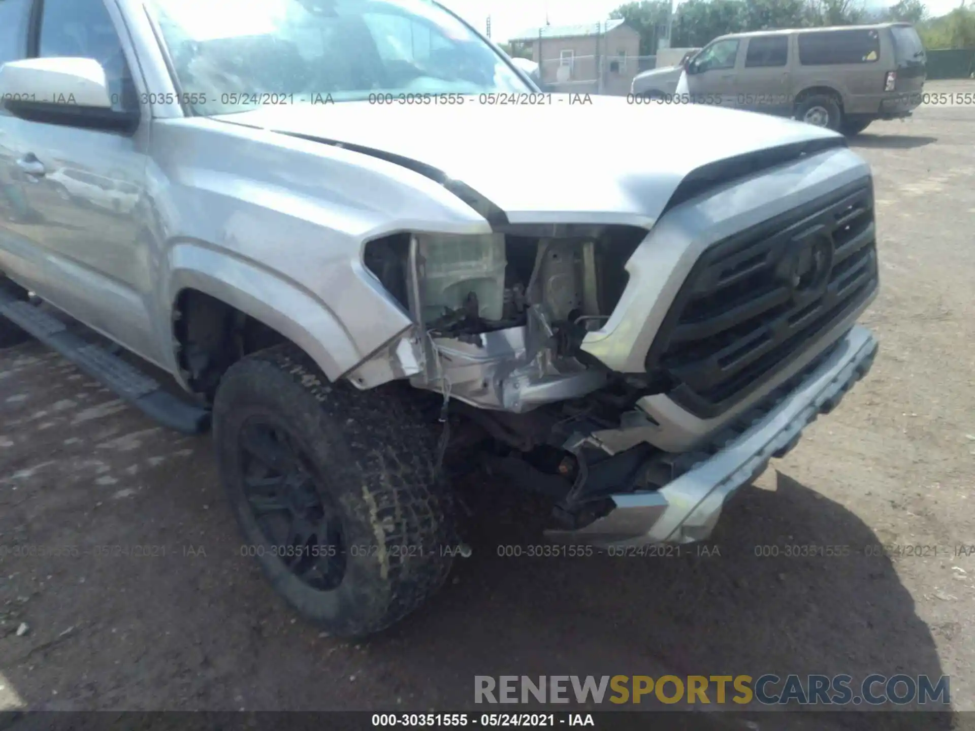 6 Photograph of a damaged car 5TFAX5GN4KX134714 TOYOTA TACOMA 2WD 2019