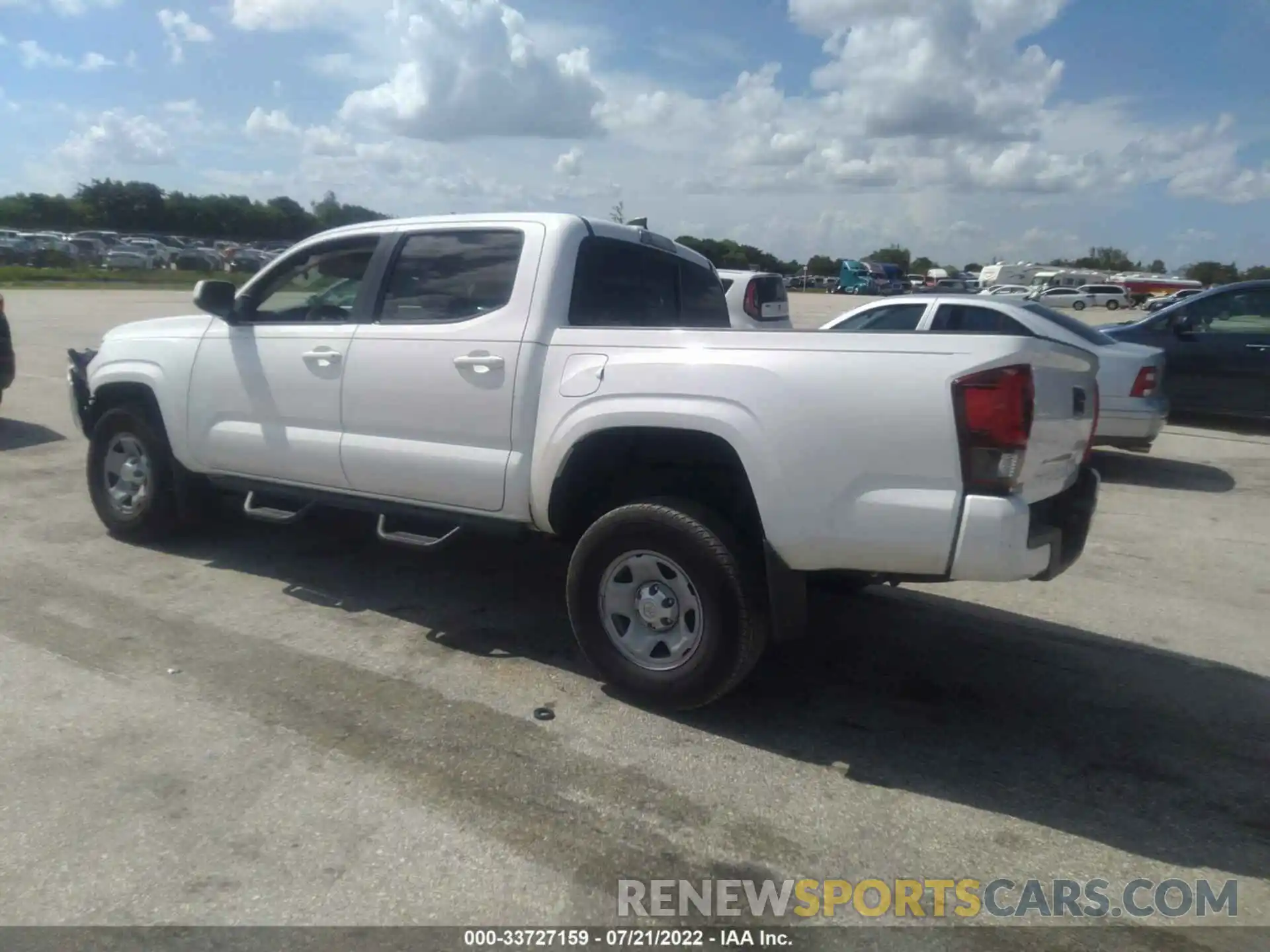 3 Photograph of a damaged car 5TFAX5GN4KX147544 TOYOTA TACOMA 2WD 2019